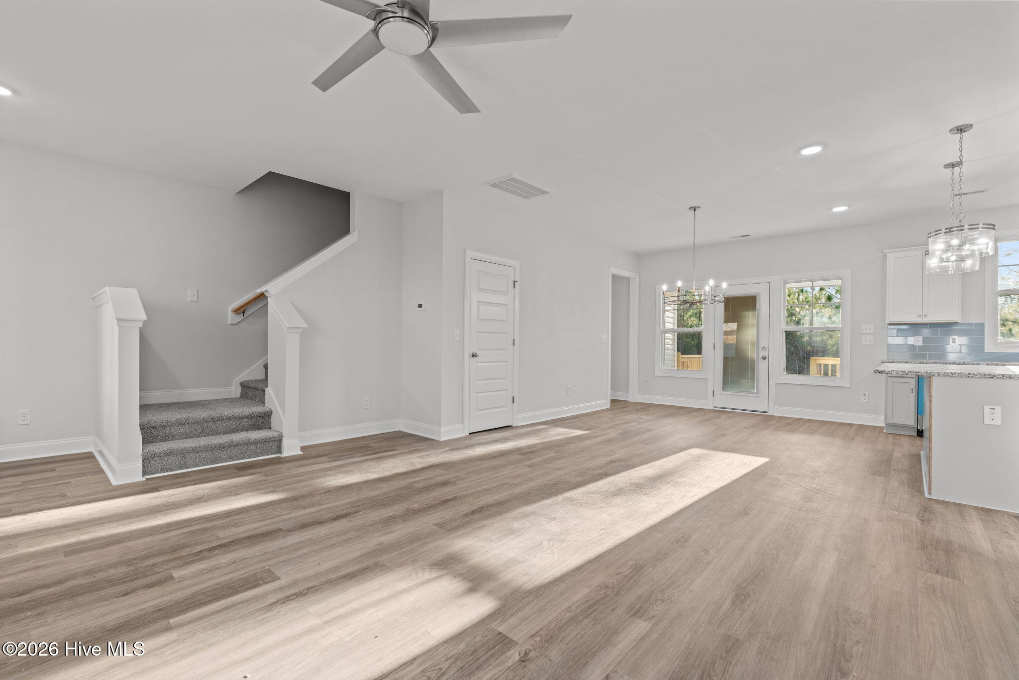 1009 Ivory Lane