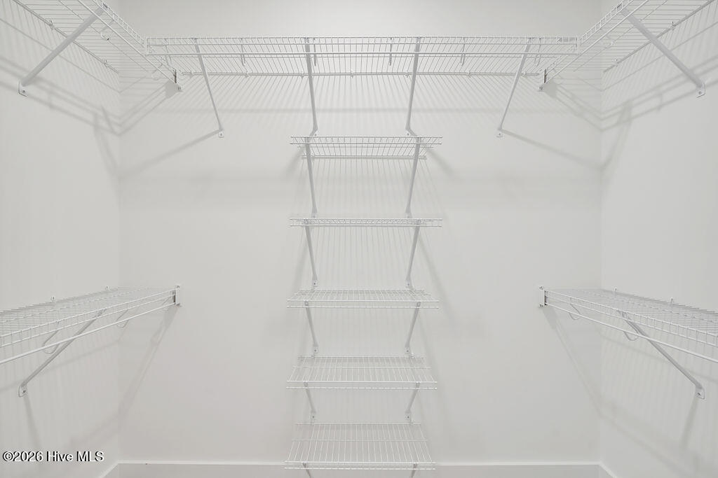 100550768 | Photo 28