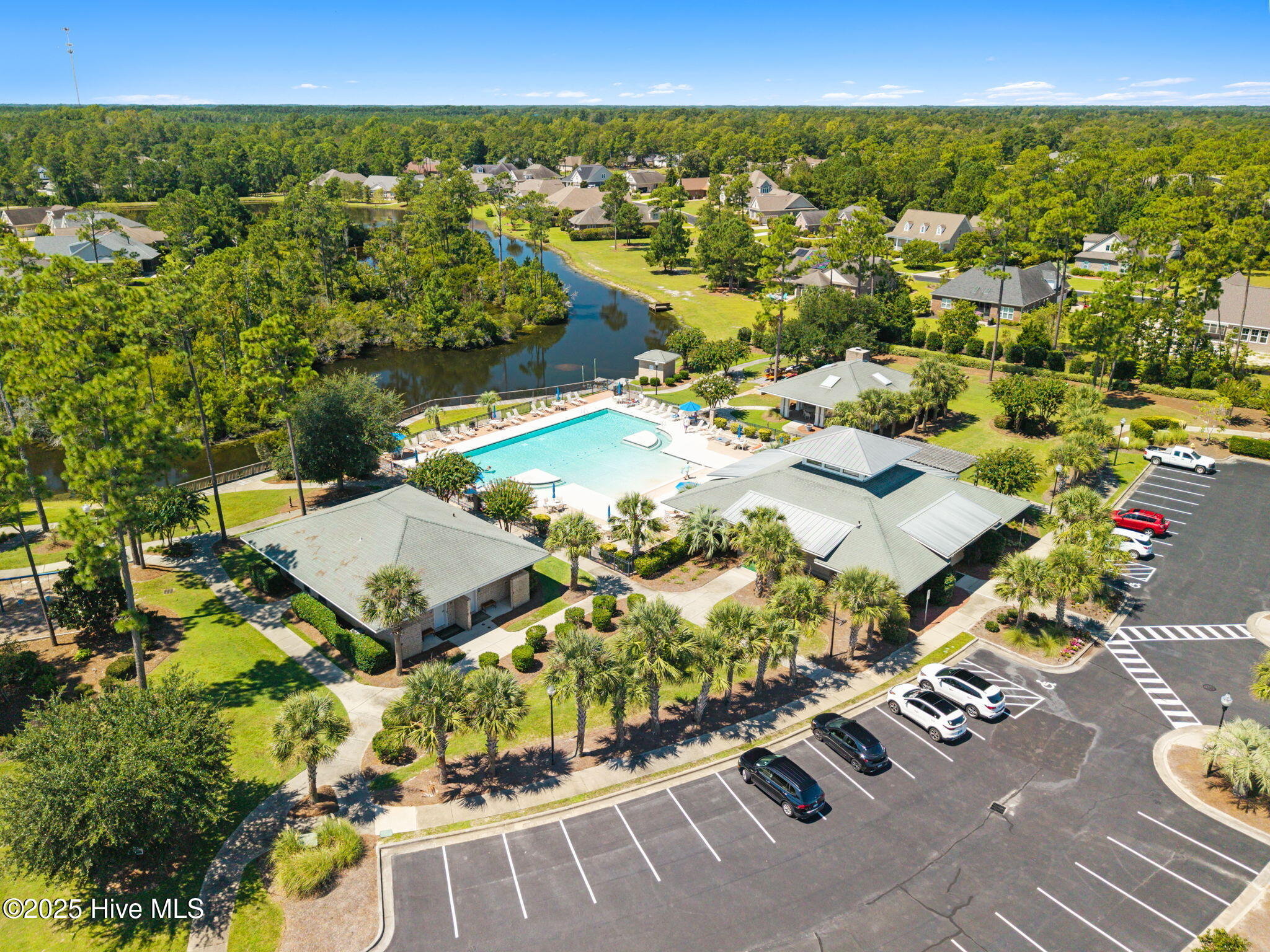 100543252 | Photo 15