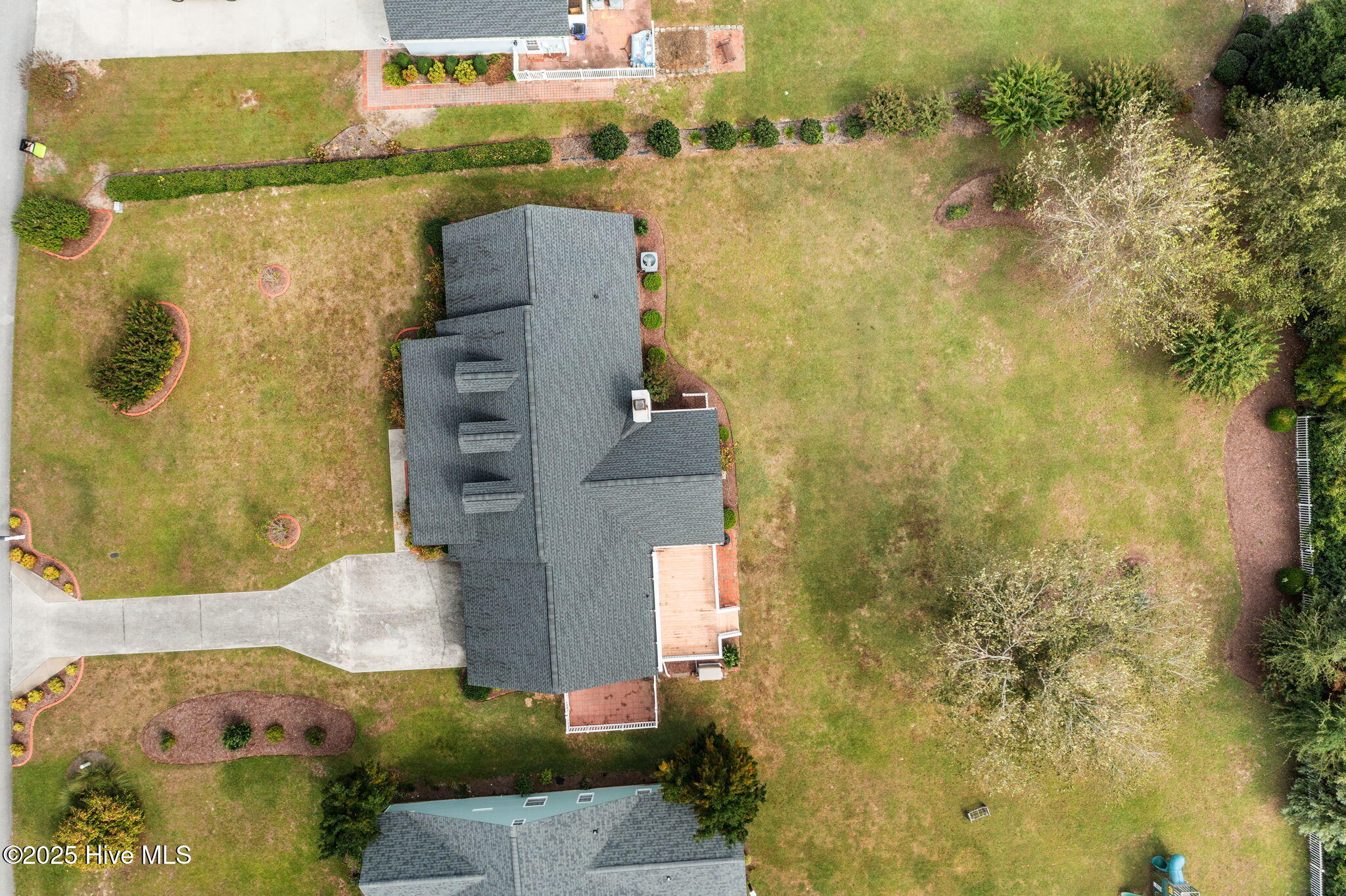 100534151 | Photo 42