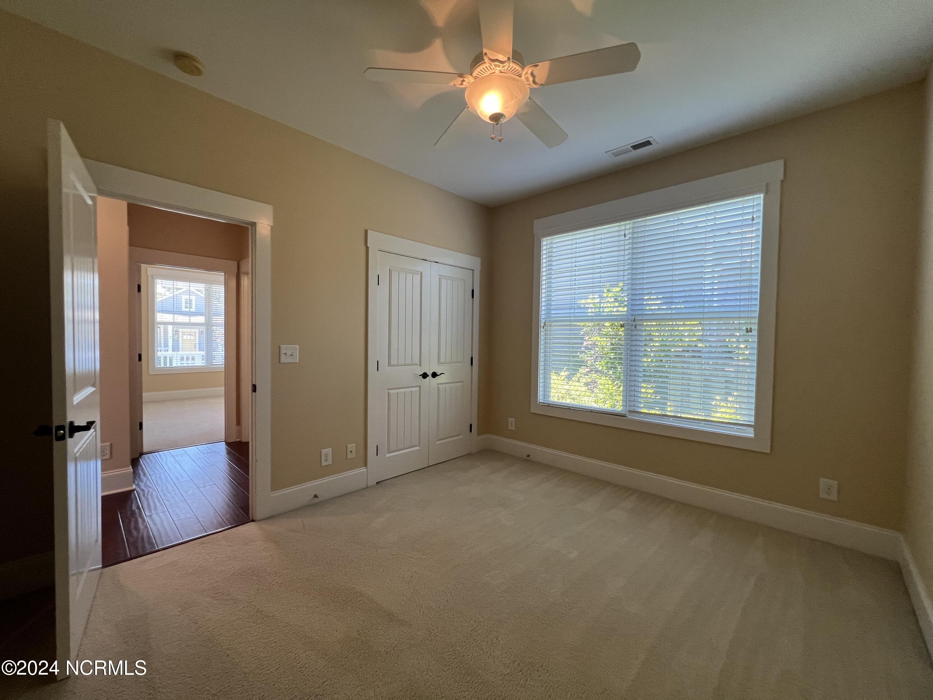 100538556 | Photo 19