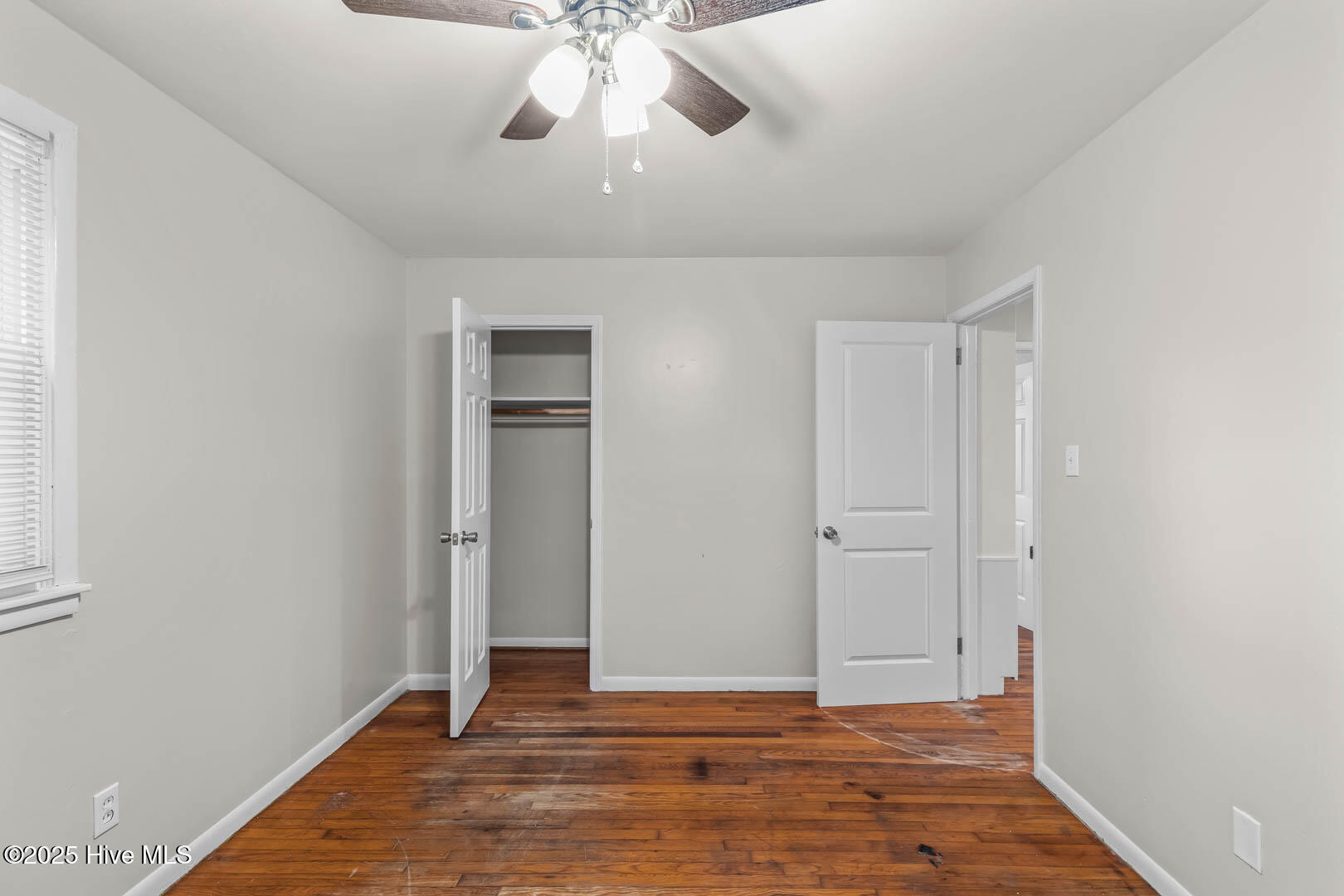 100526700 | Photo 32