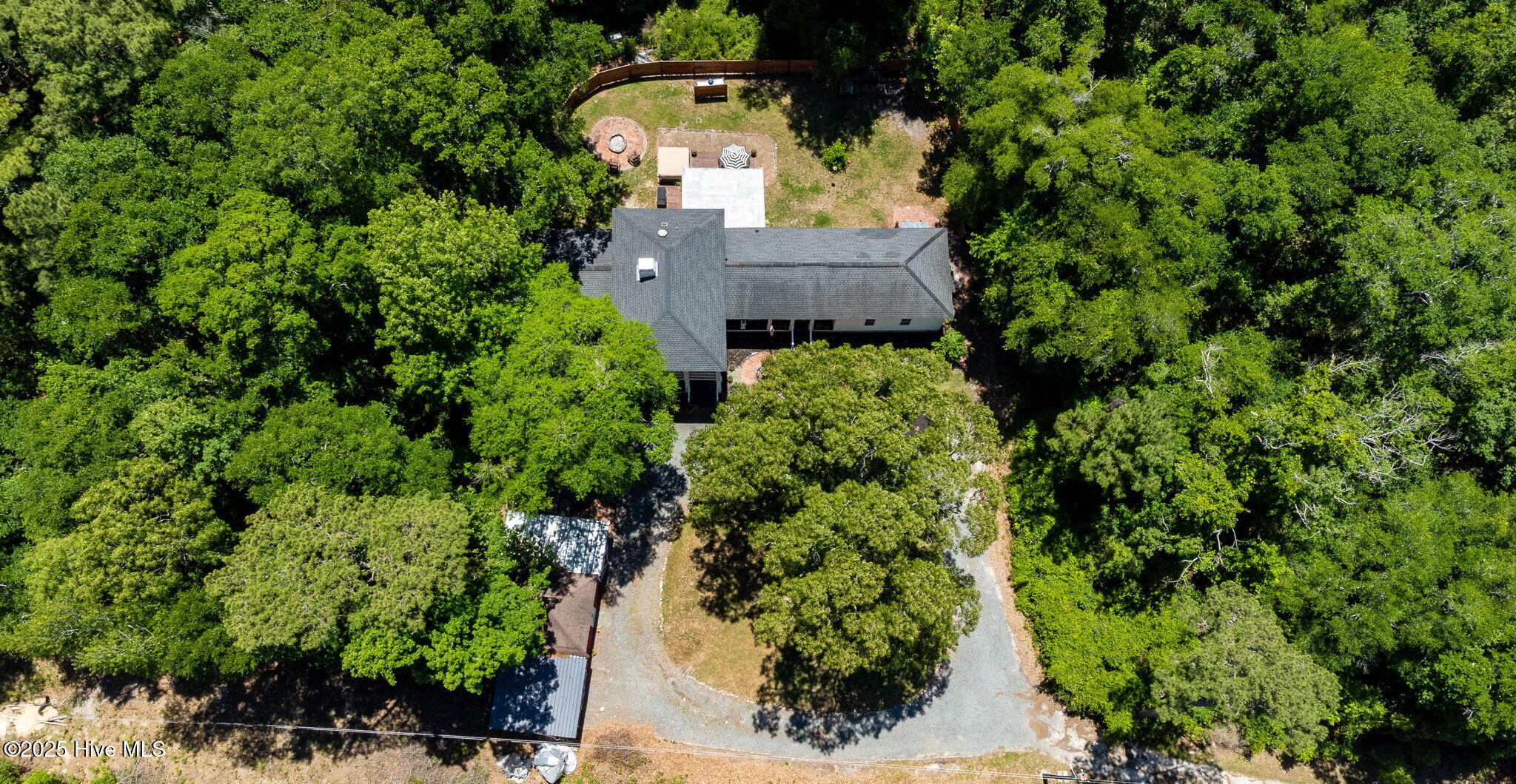 100507341 | Photo 71