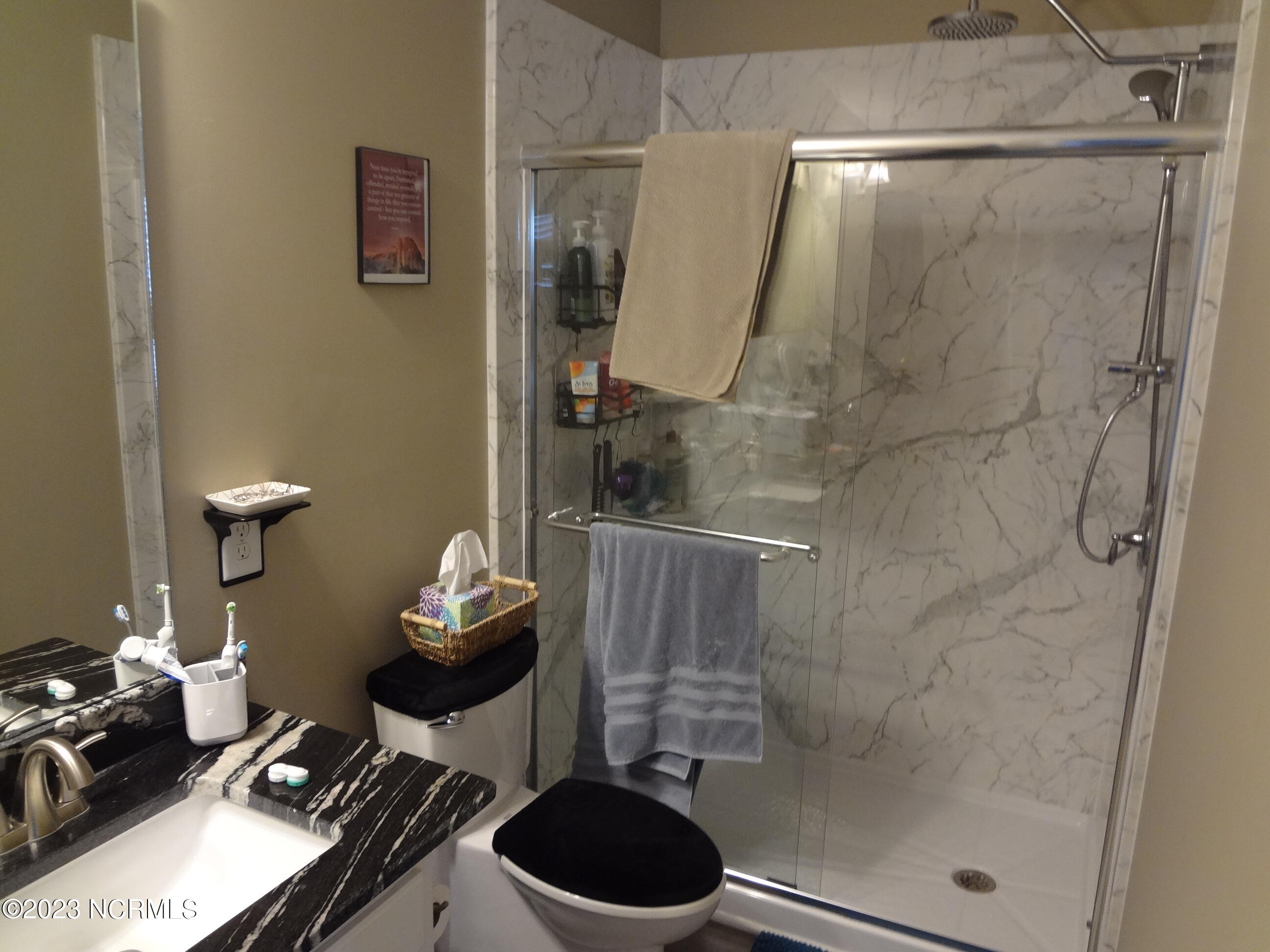 205 South Pointe Drive UNIT B, Winterville, NC, 28590