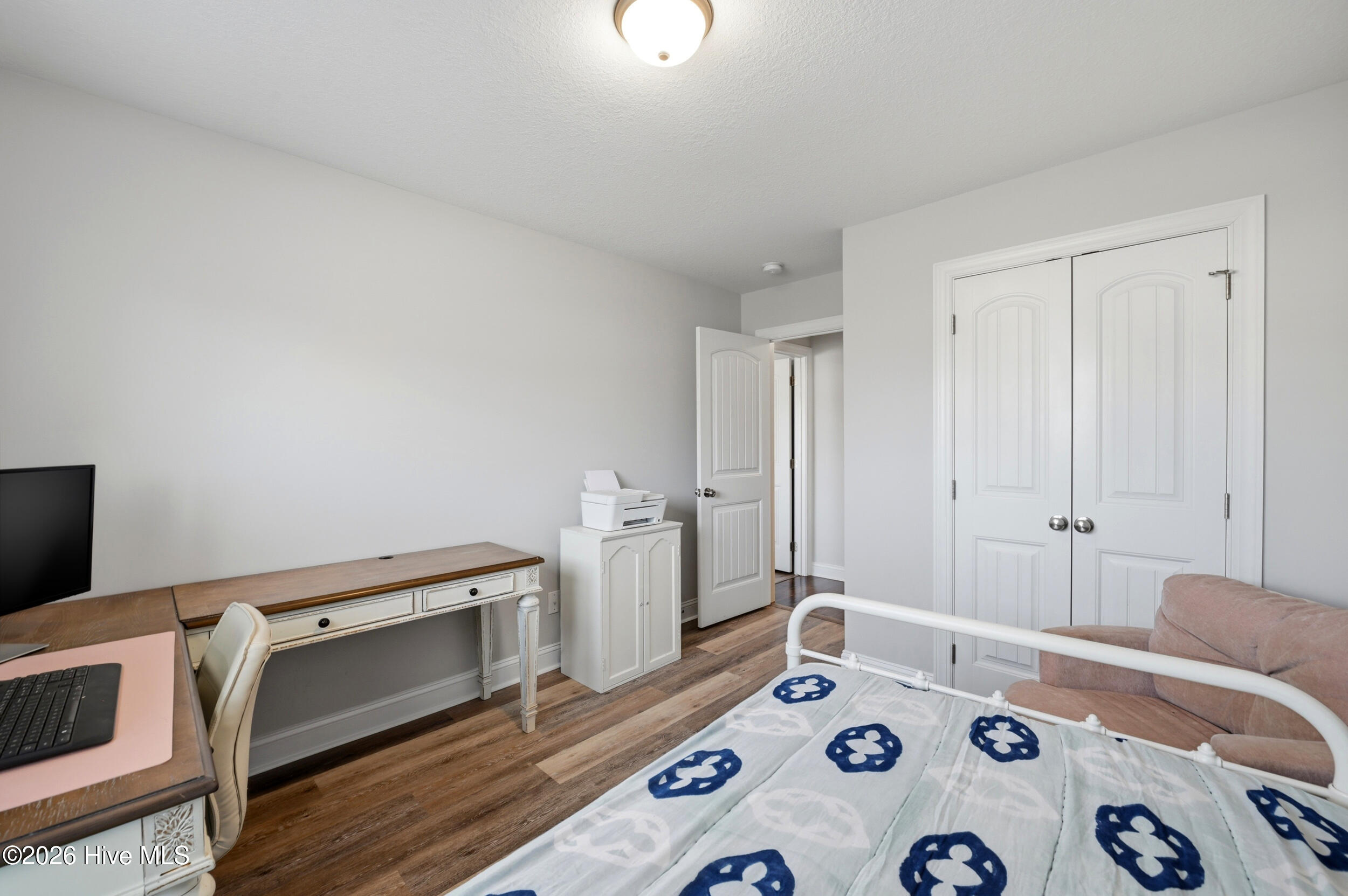 100567654 | Photo 19