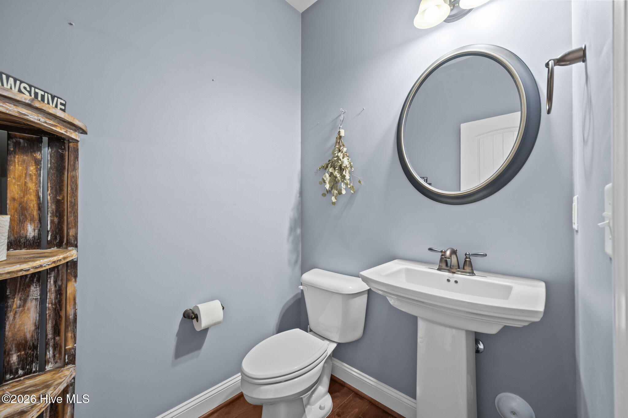 100557022 | Photo 15