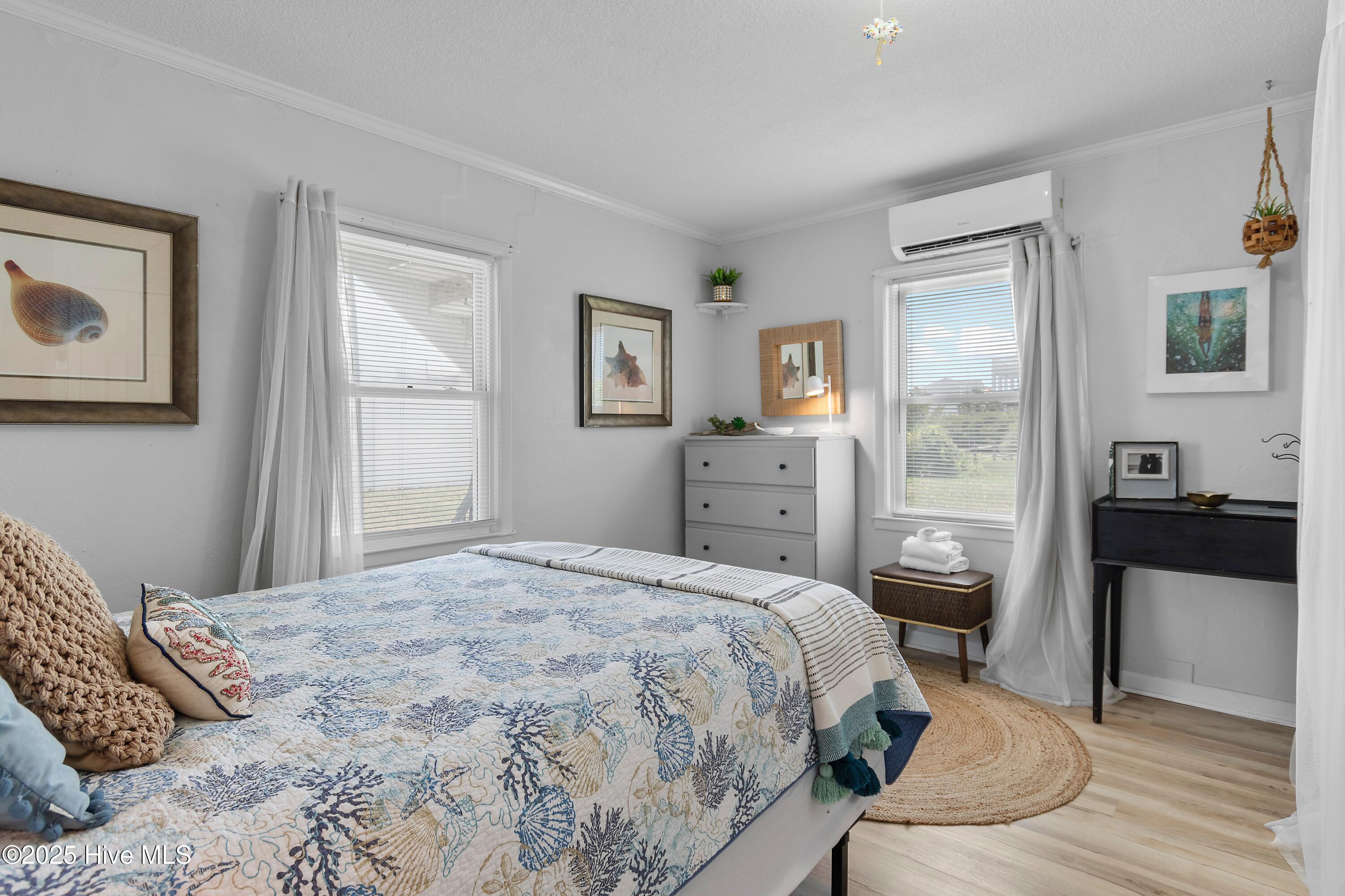 100564186 | Photo 21