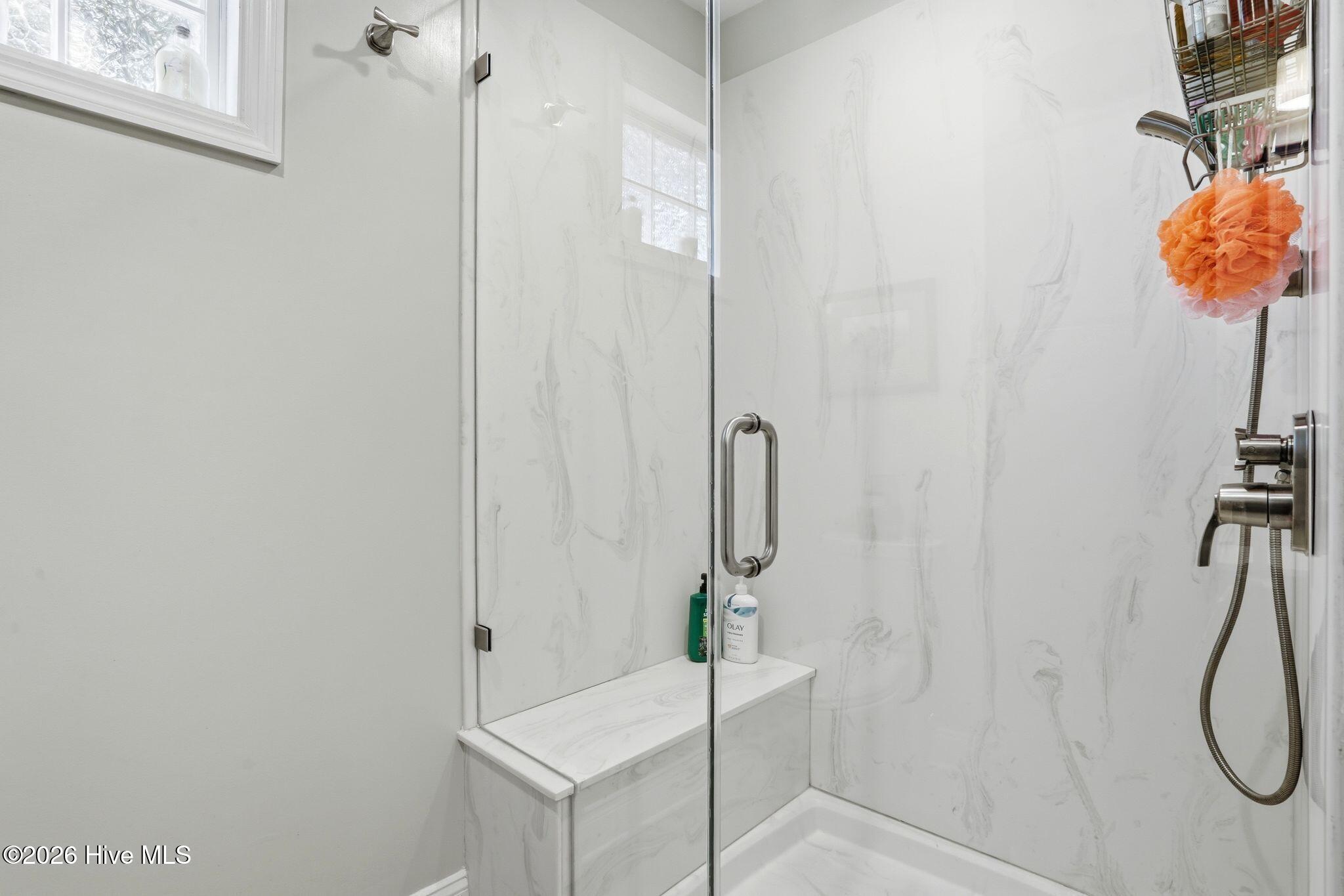 100555111 | Photo 58