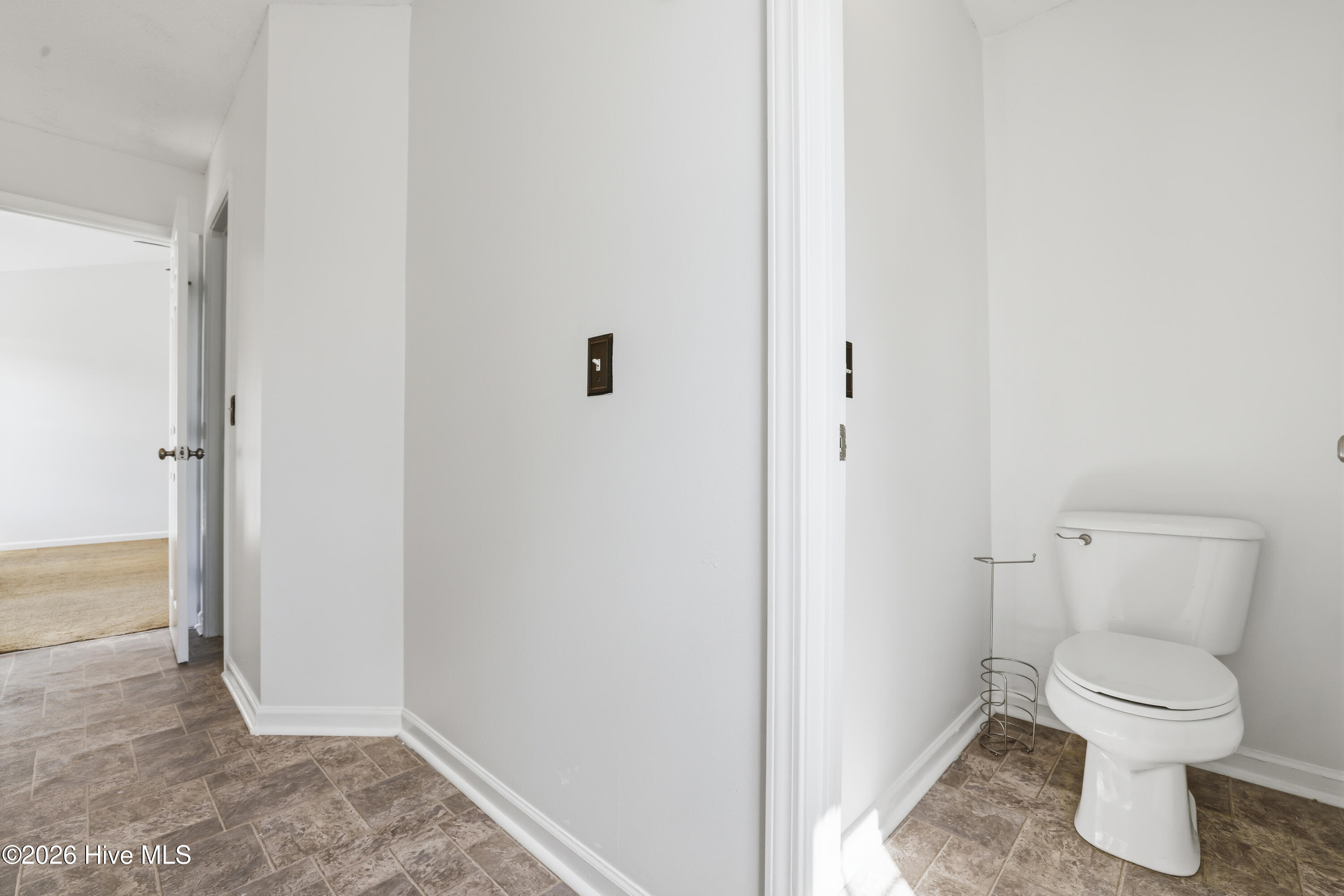 103 Exeter Court, Burgaw, NC 28425 – photo 20: Photo Apr 04 2026, 12 42 27 (5)