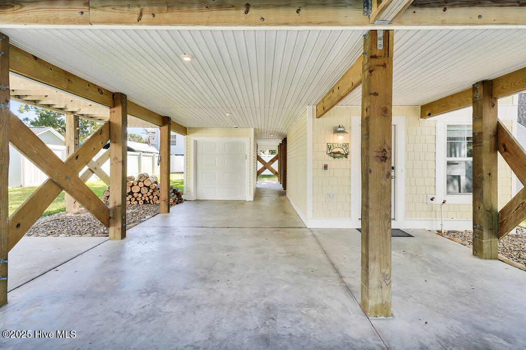 100539026 | Photo 67