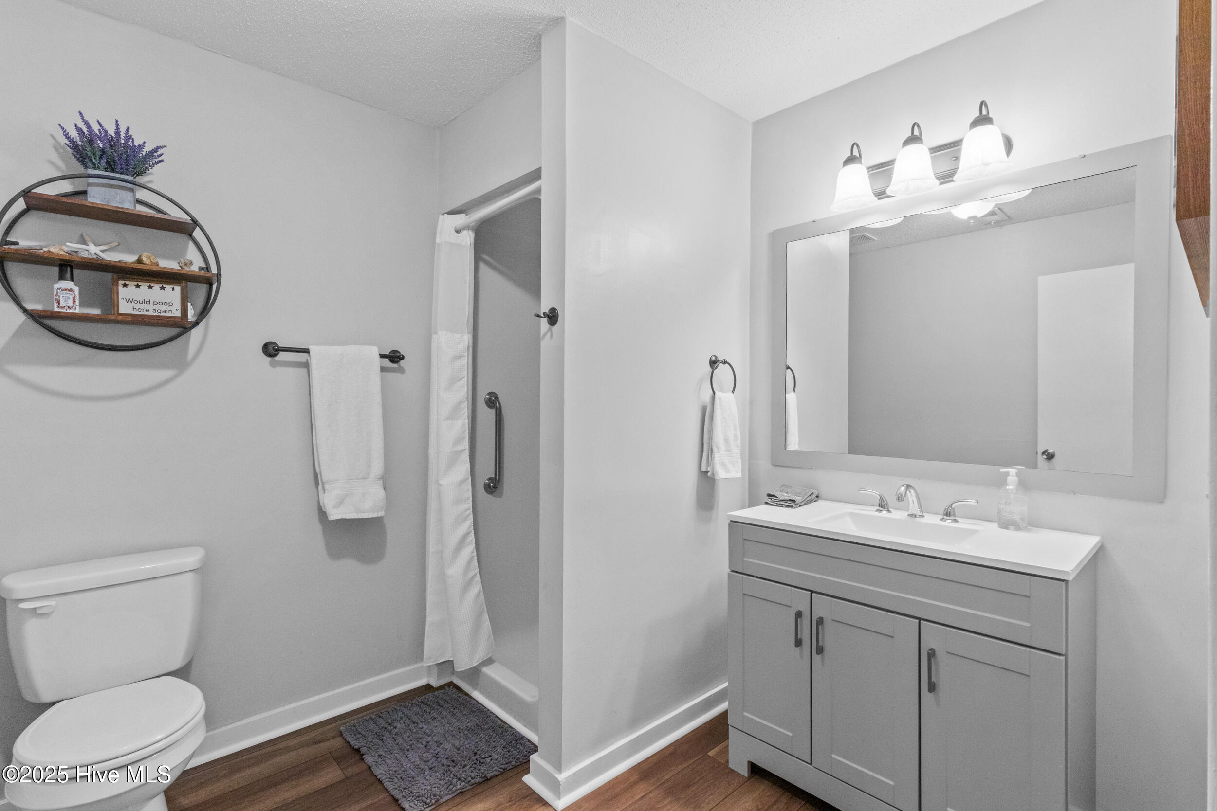 100508108 | Photo 21