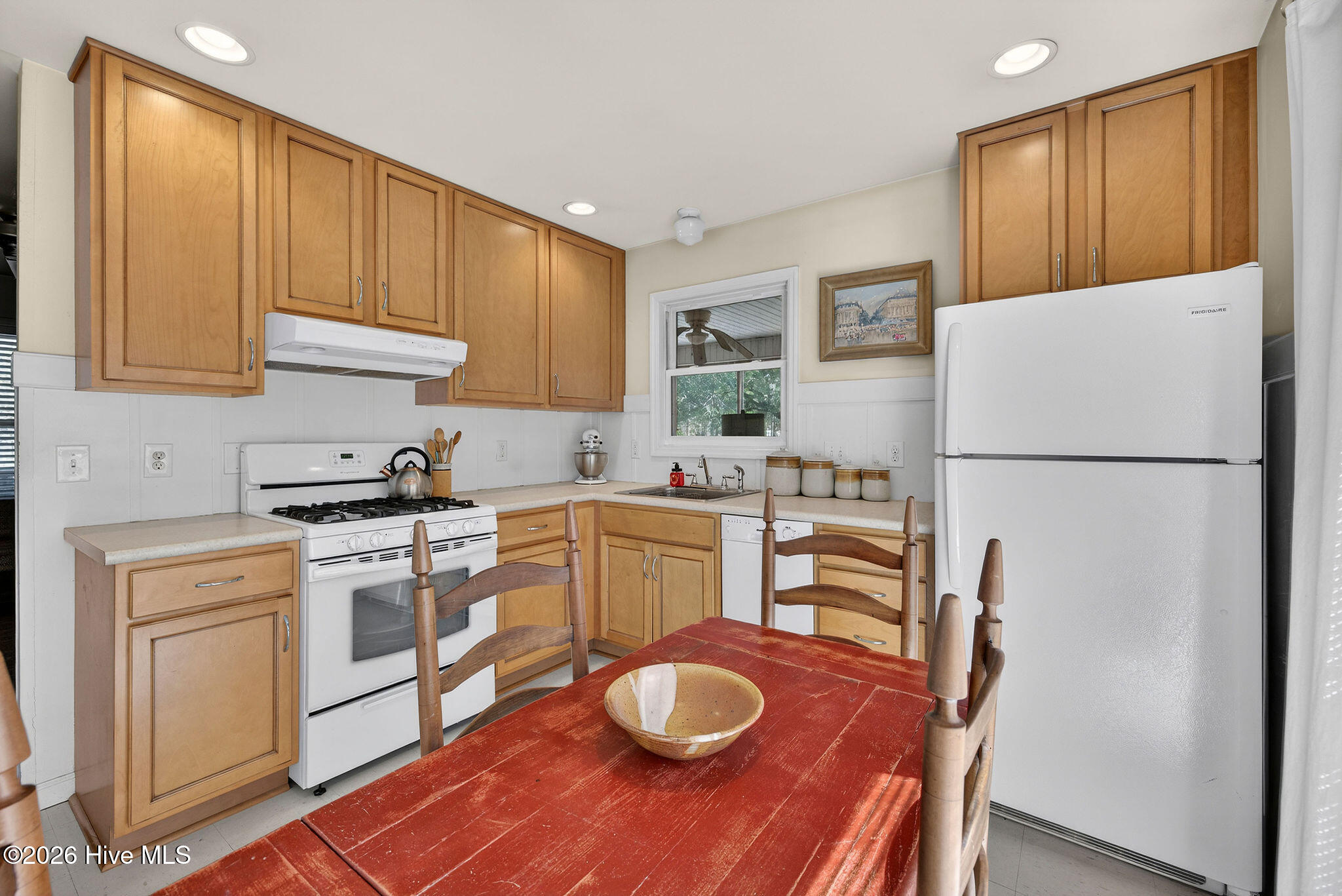 100556550 | Photo 19