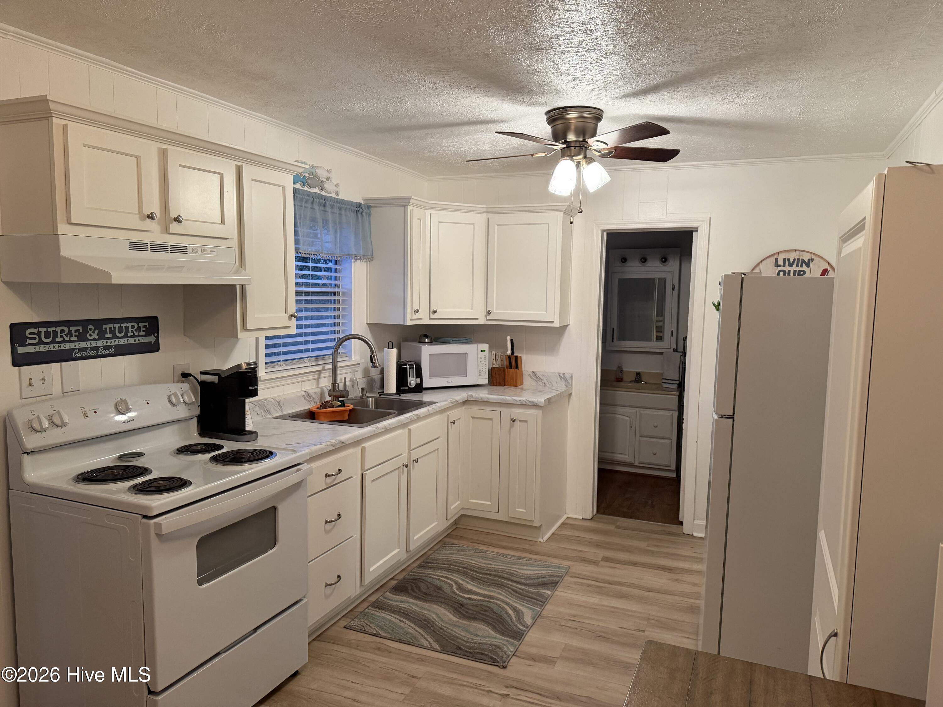Photo 2 of Single family home for sale at 208 Georgia Ave, Carolina Beach, NC 28428 | MLS# 100607587 | Listing updated on 2026-10-27