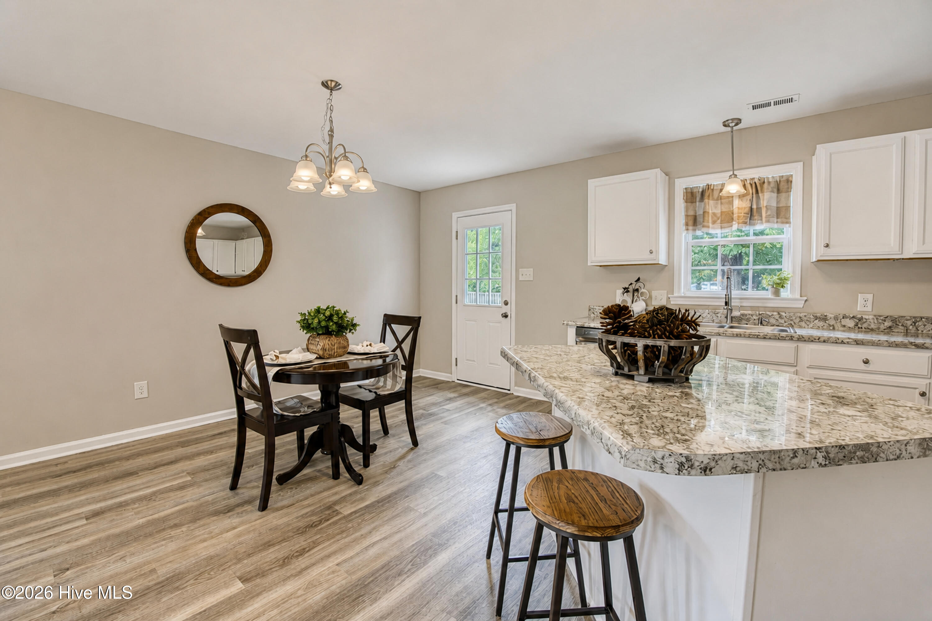 303 Big Tree Lane,Chinquapin