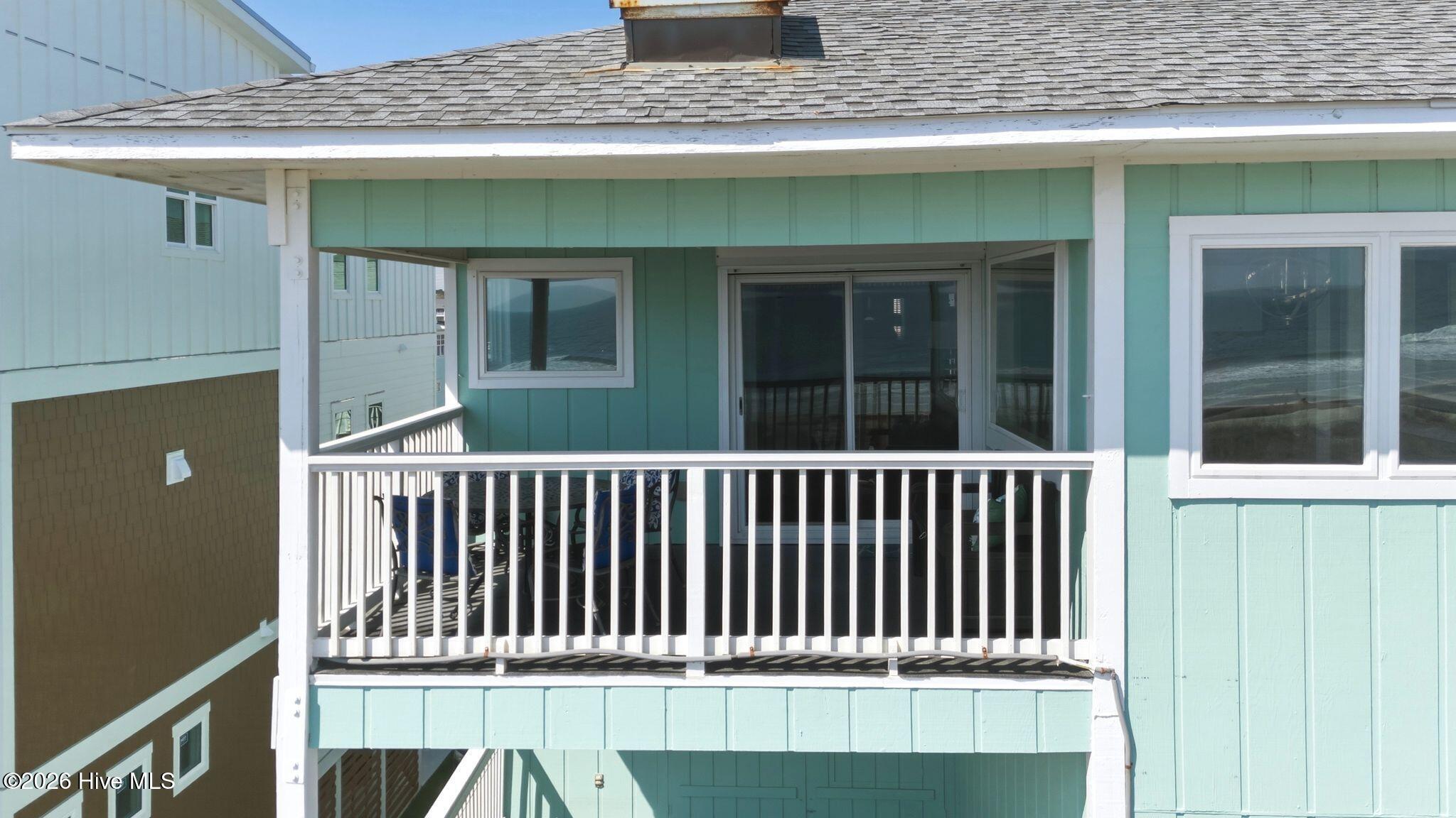 100539934 | Photo 66