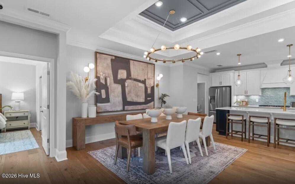 100557124 | Photo 12