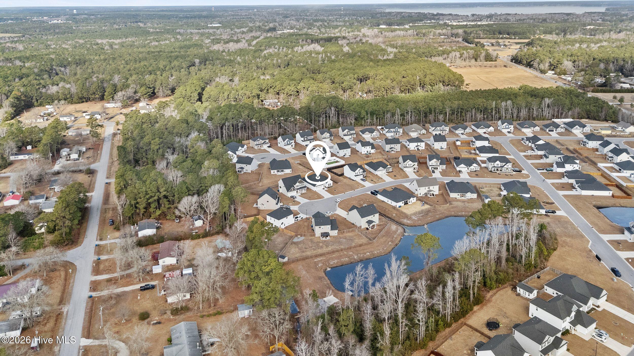 100547836 | Photo 35