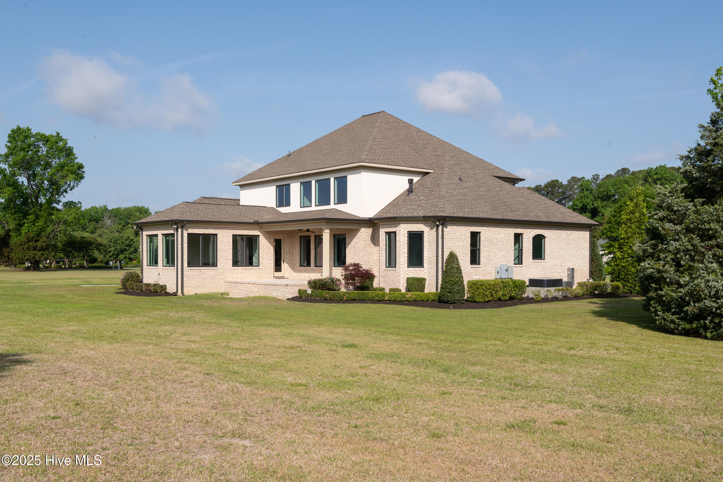 541 White Horse Drive, Greenville, NC, 27834