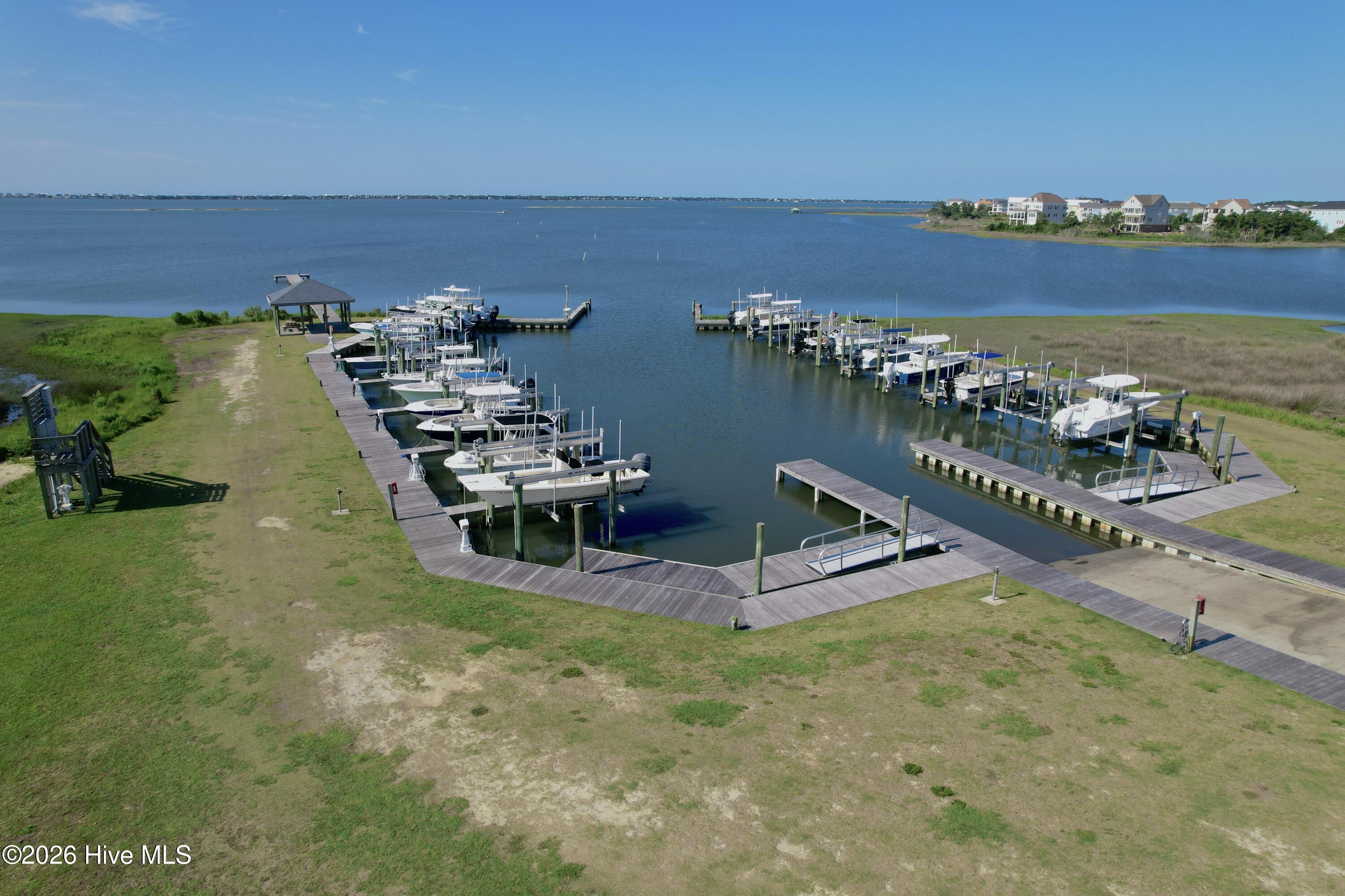 422 Lanyard Drive,Newport