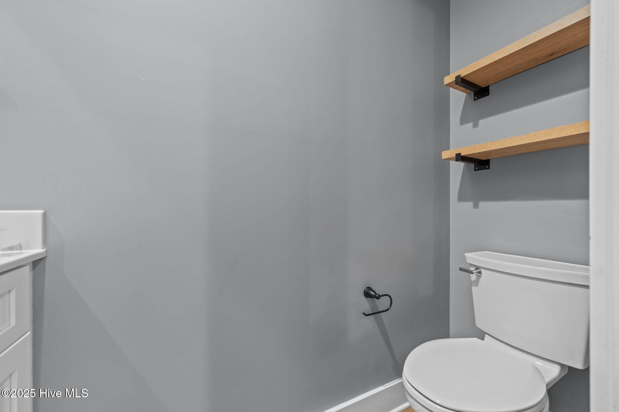 100544347 | Photo 14