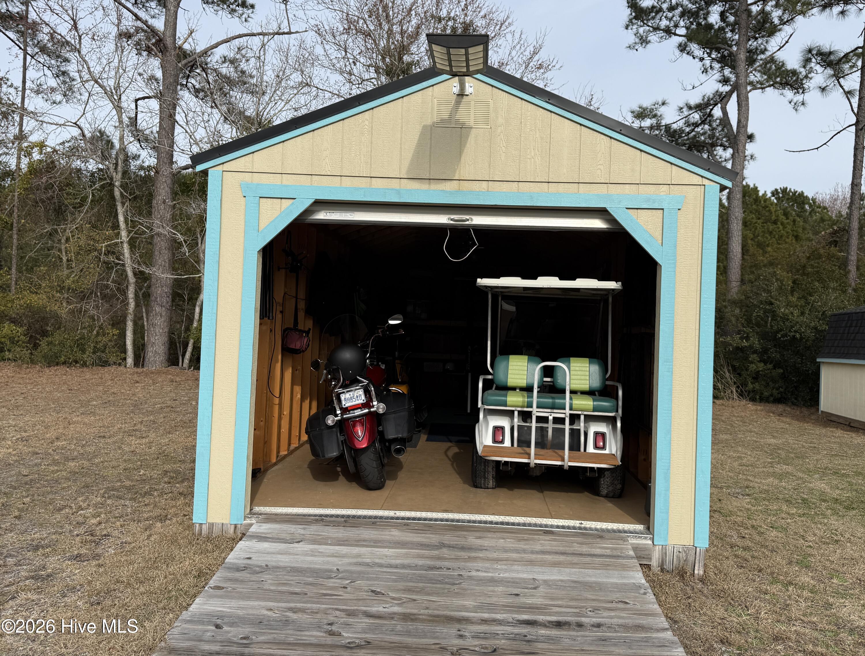 100558747 | Photo 10