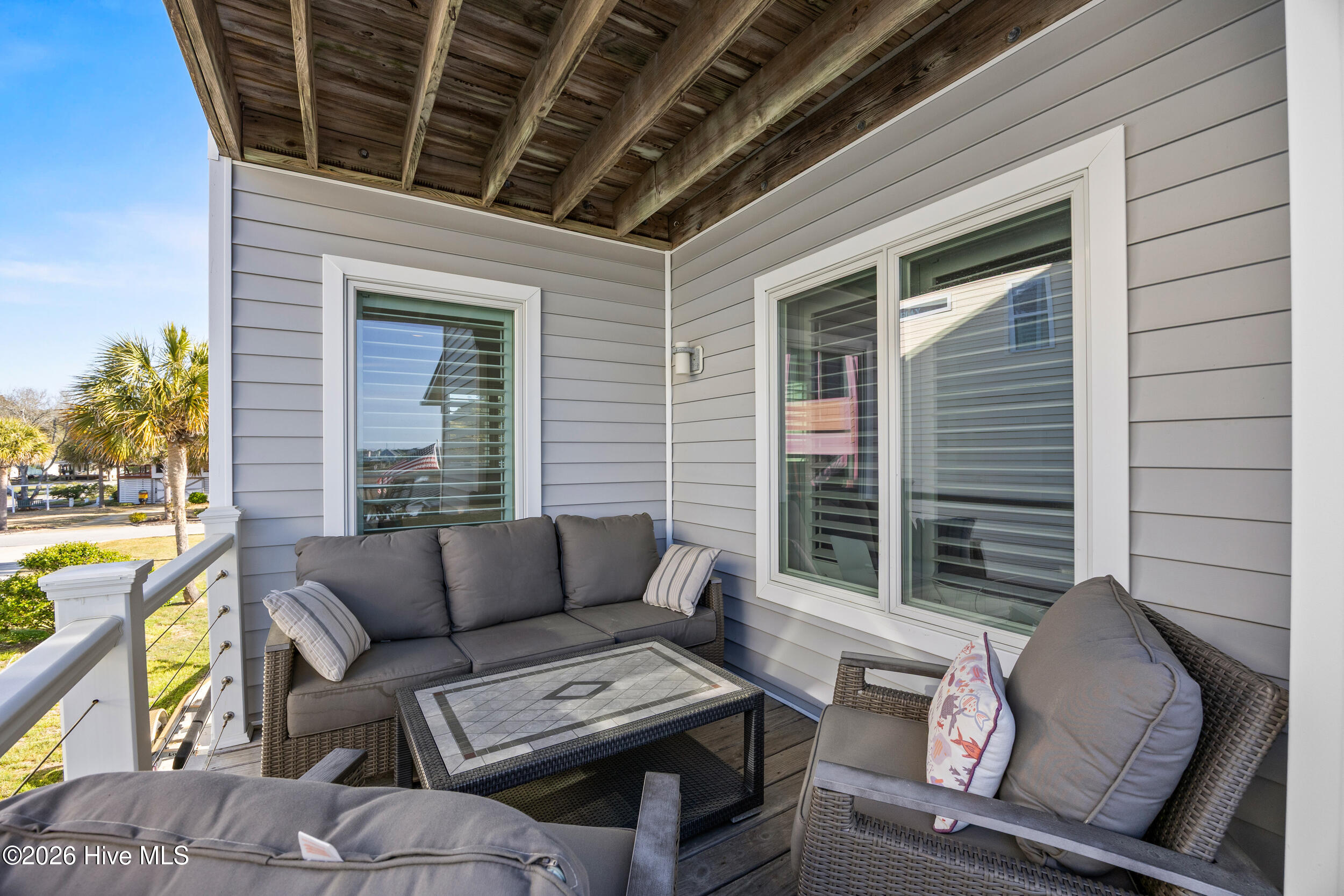 100564811 | Photo 59