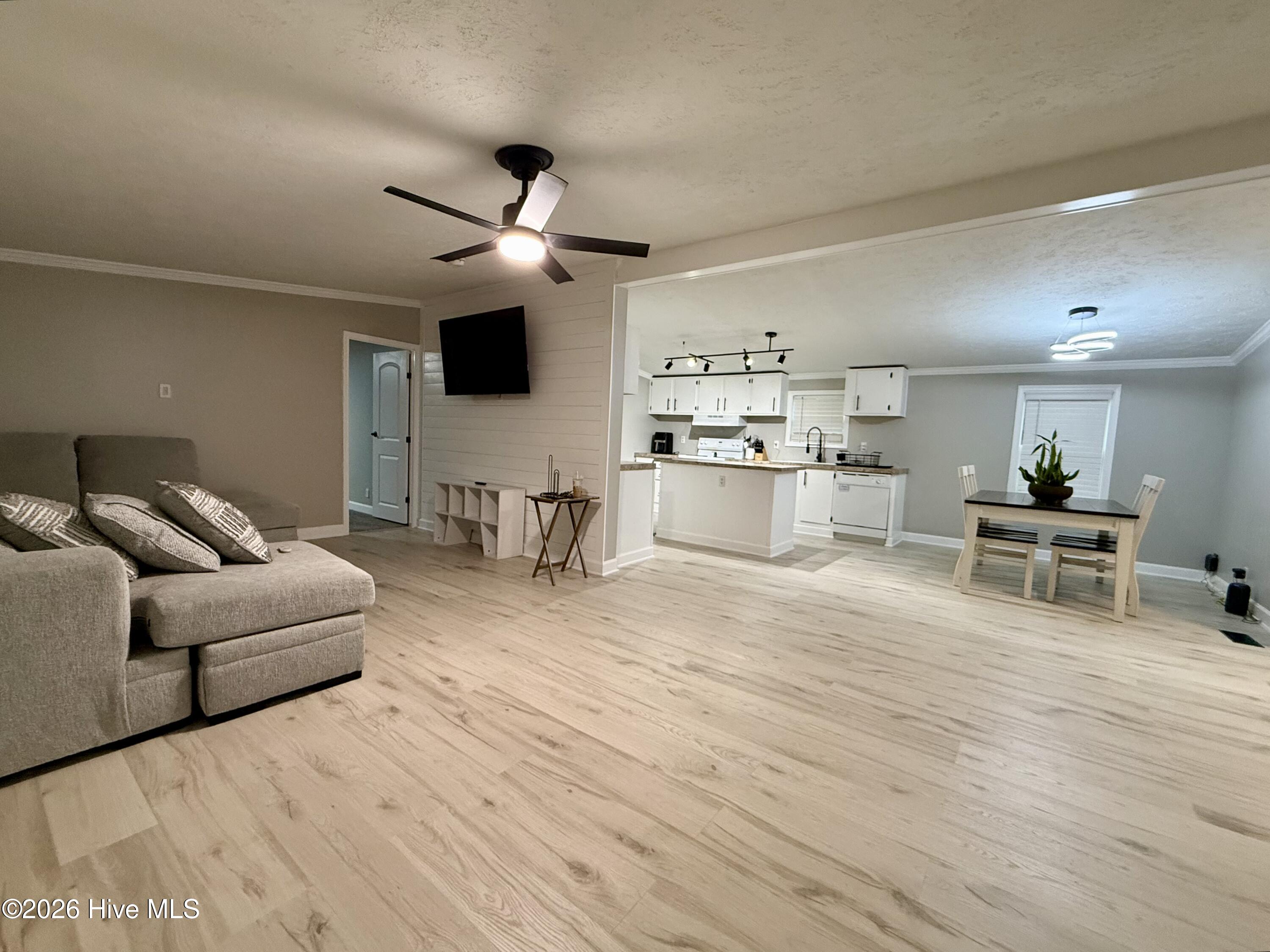 Photo 3 of Manufactured home for sale at 801 S Old Wire Rd, Red Springs, NC 28377 | MLS# 100593614 | Listing updated on 2026-08-18