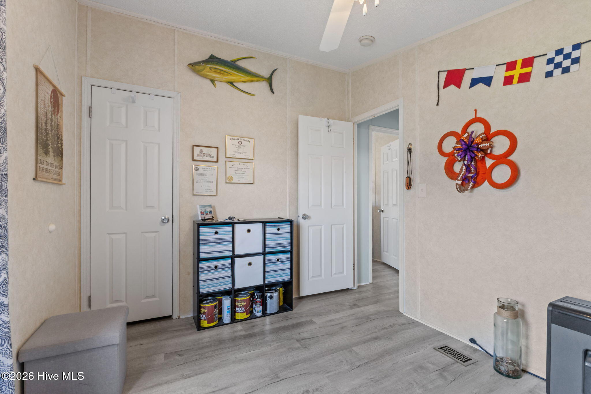 100558505 | Photo 27