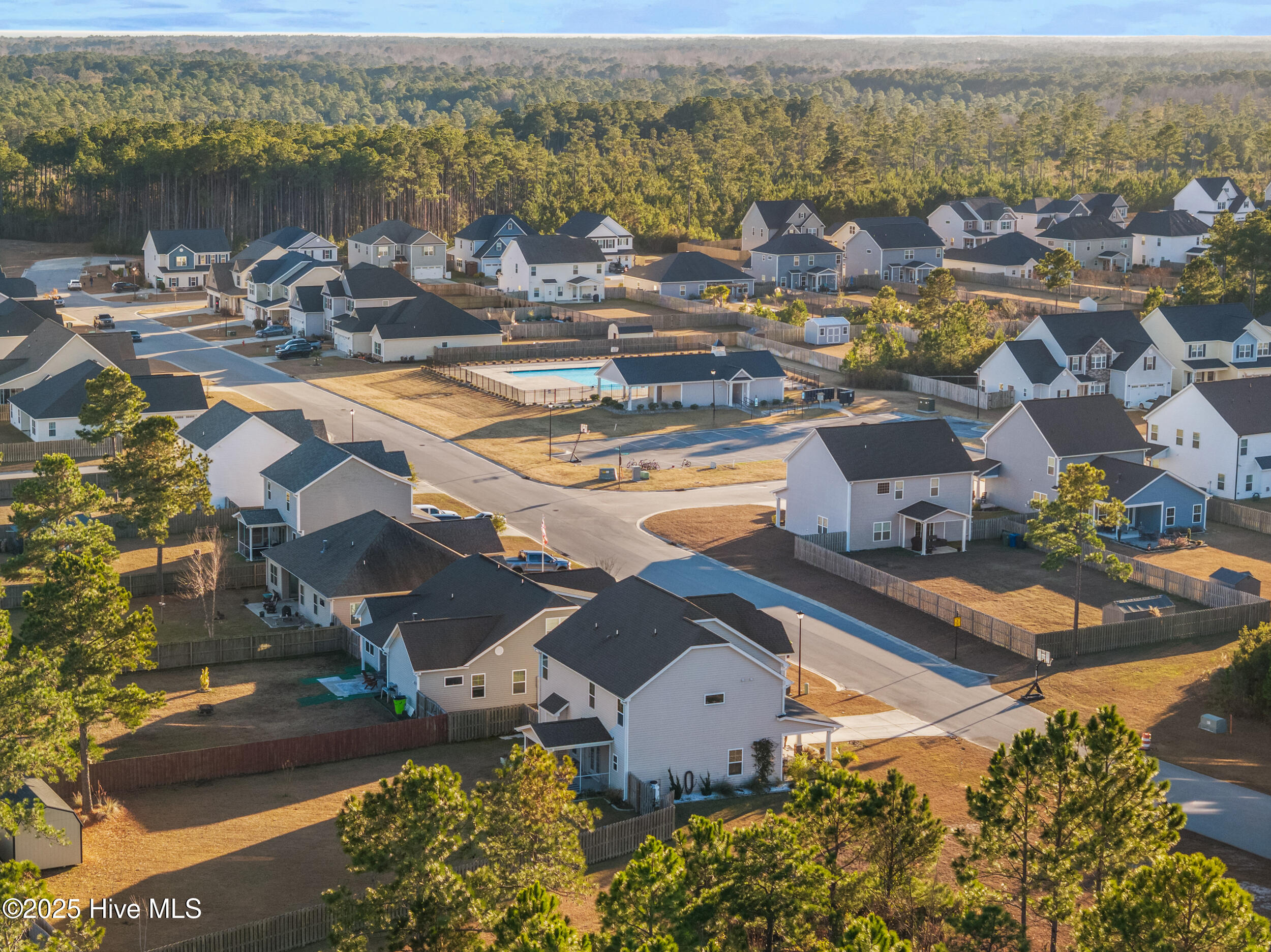 100545070 | Photo 70