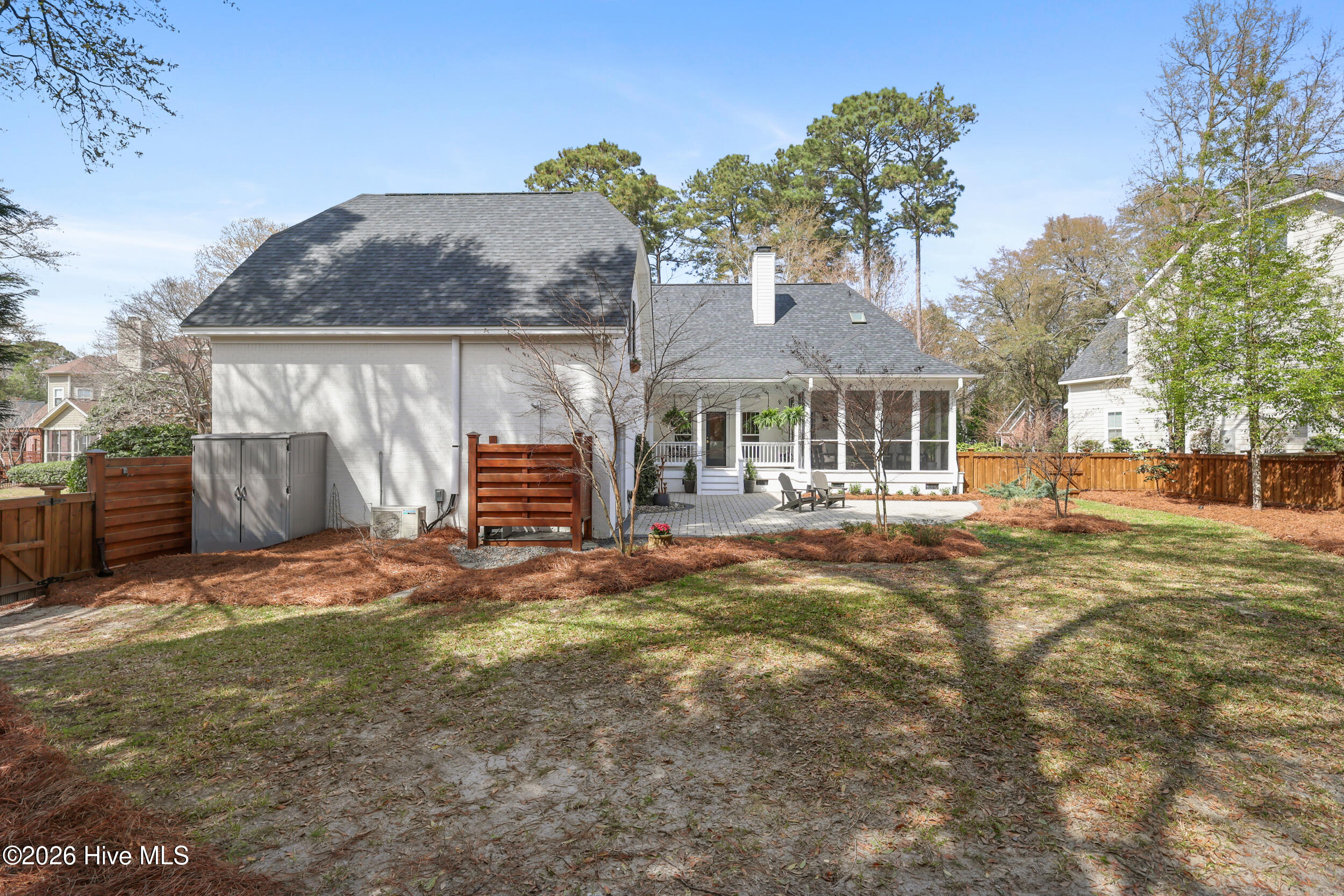 100562808 | Photo 42