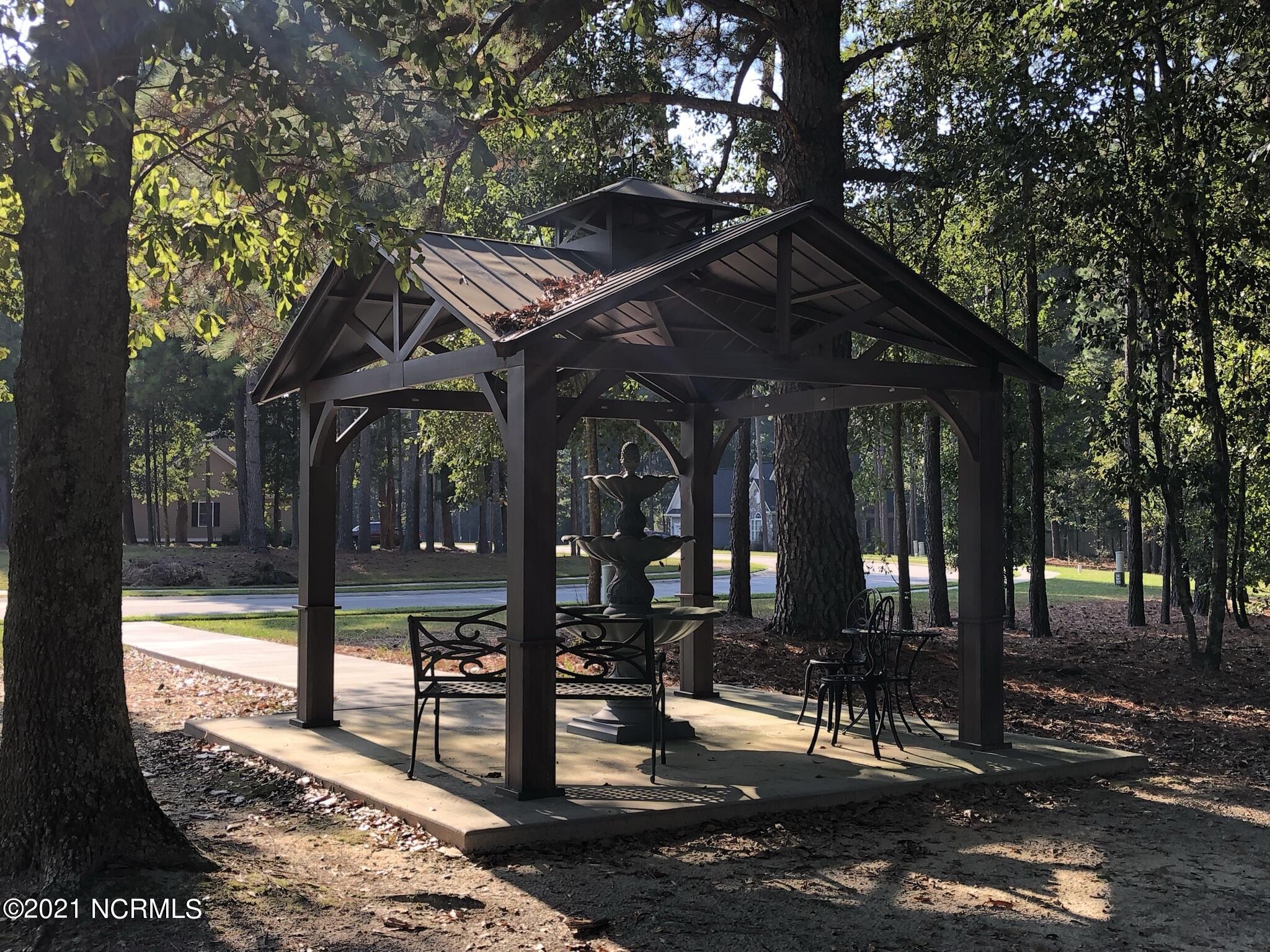 110 Village Circle, Clinton, NC, 28328