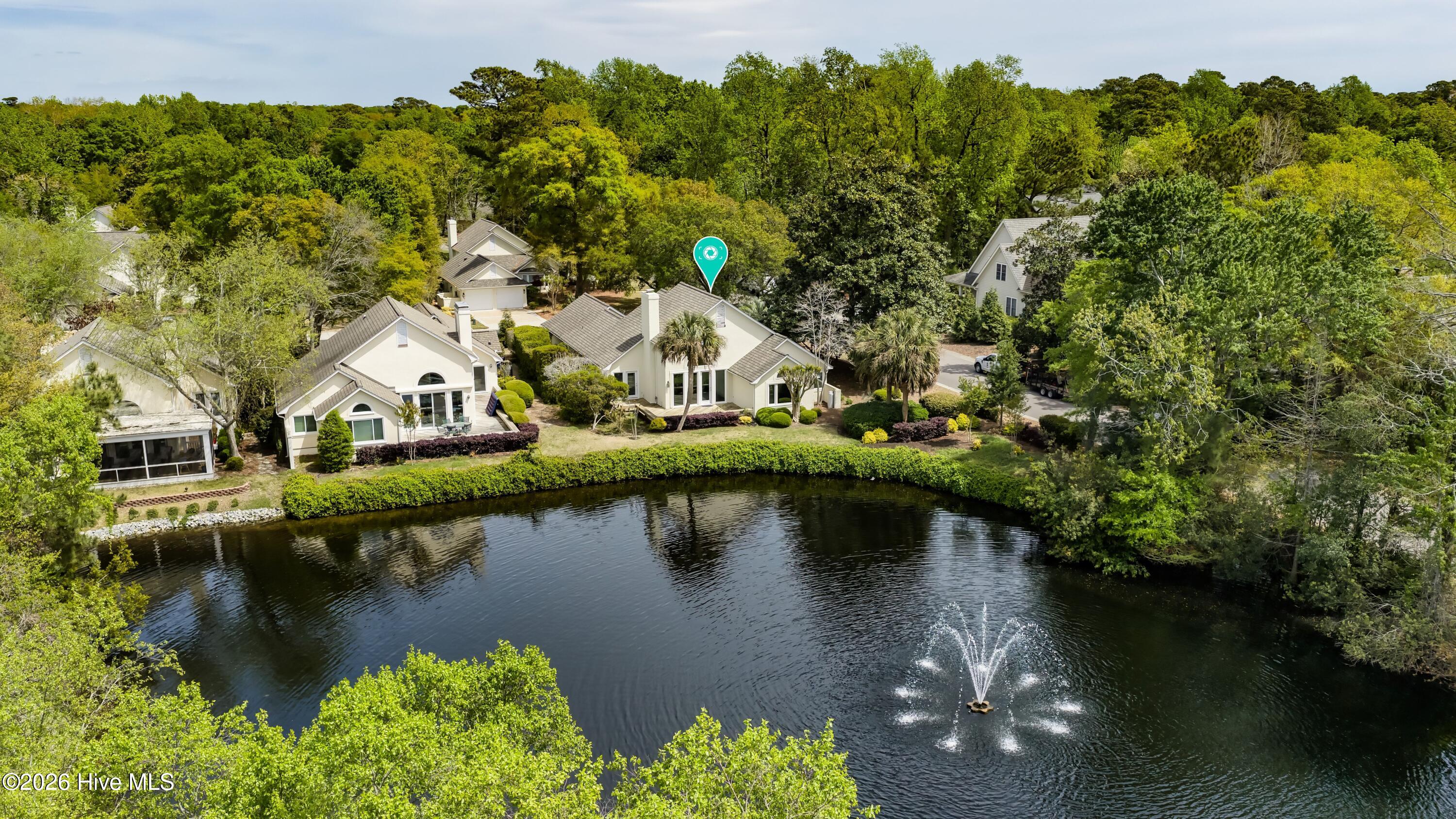 100566096 | Photo 49