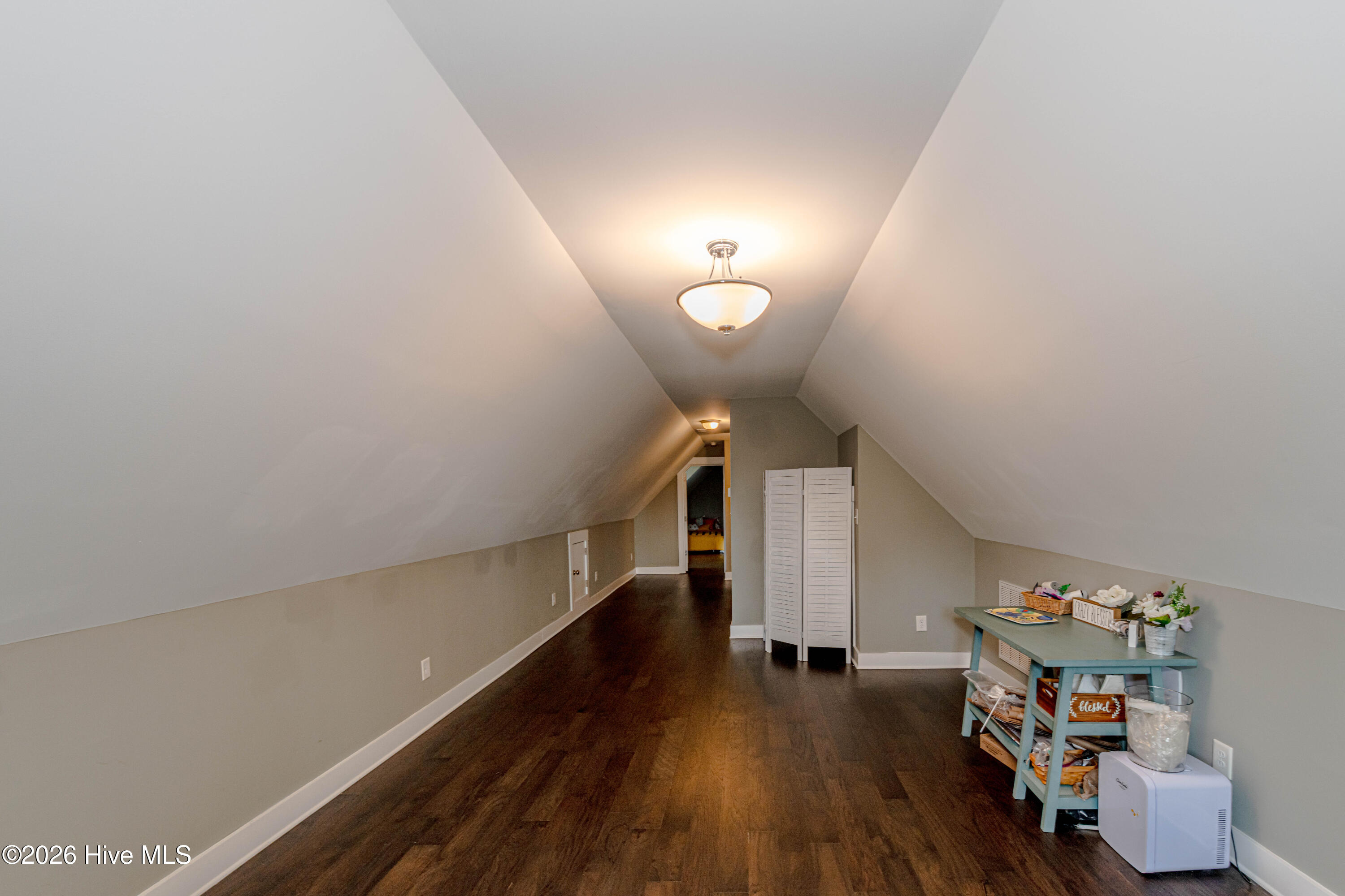 100559174 | Photo 59