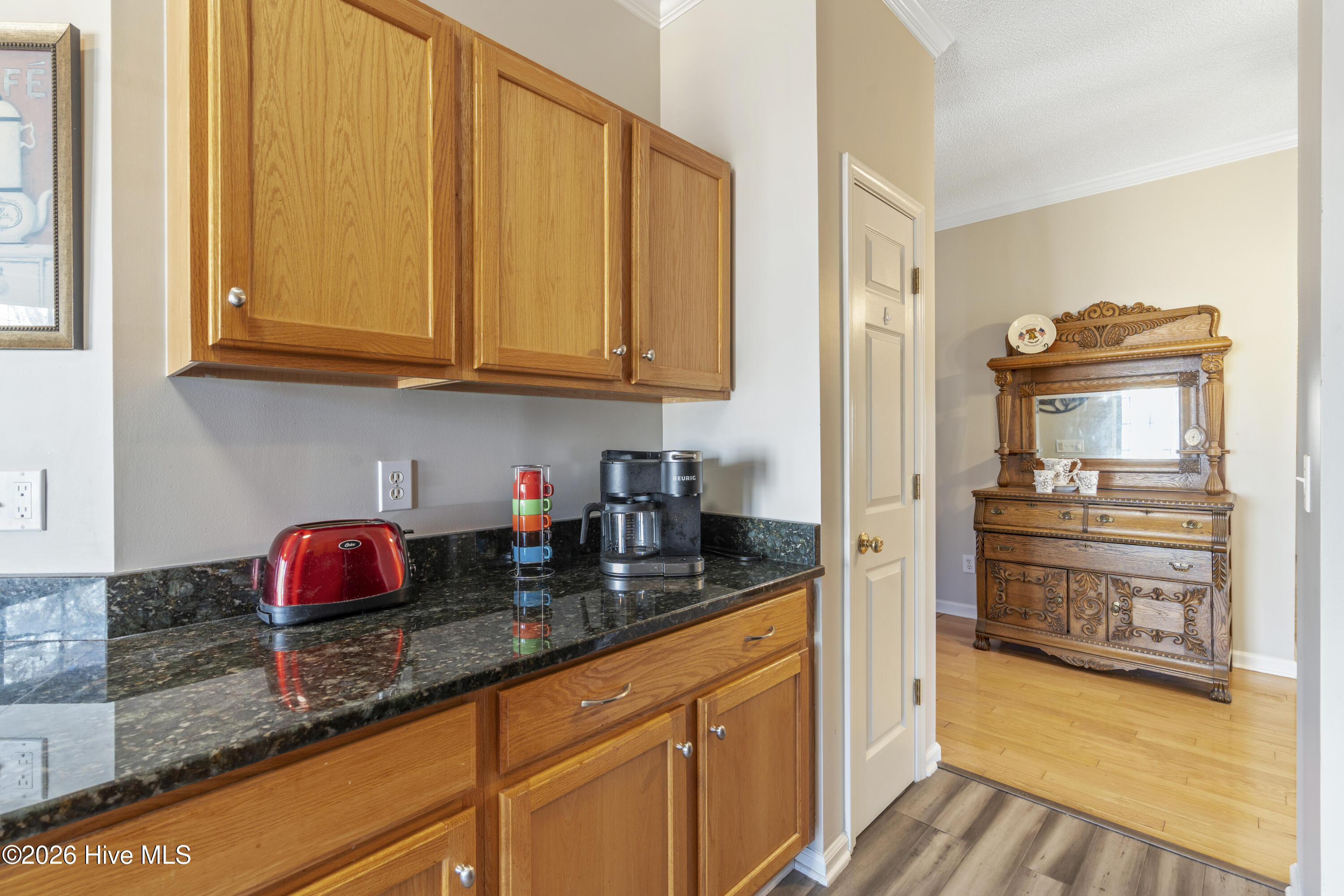 100554853 | Photo 22