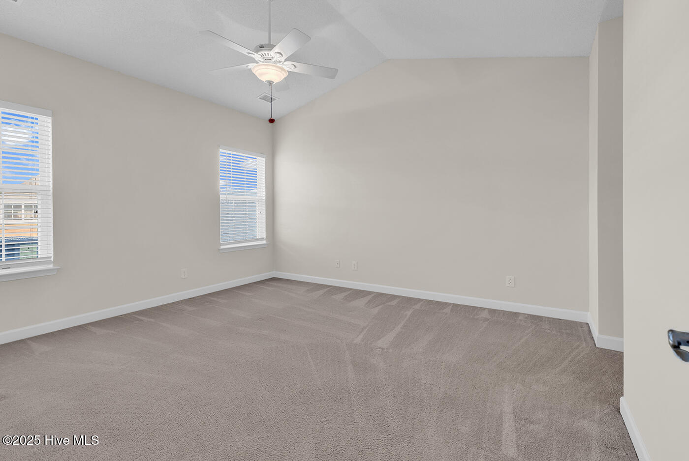 100545538 | Photo 22