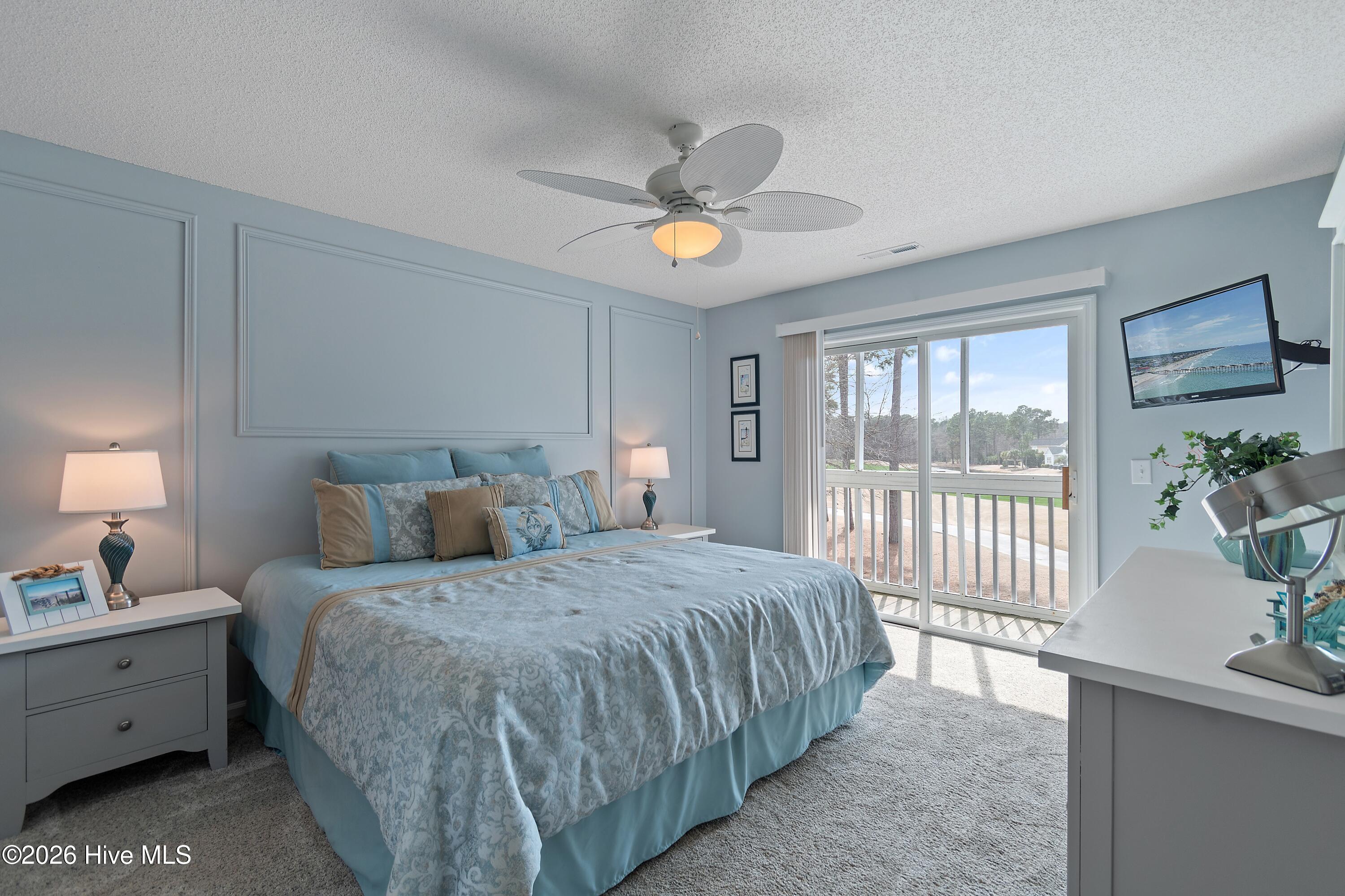 100558329 | Photo 19