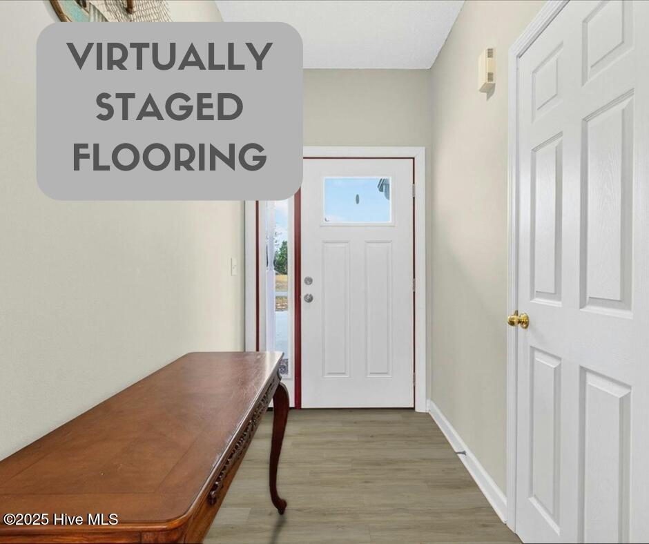 100543204 | Photo 45