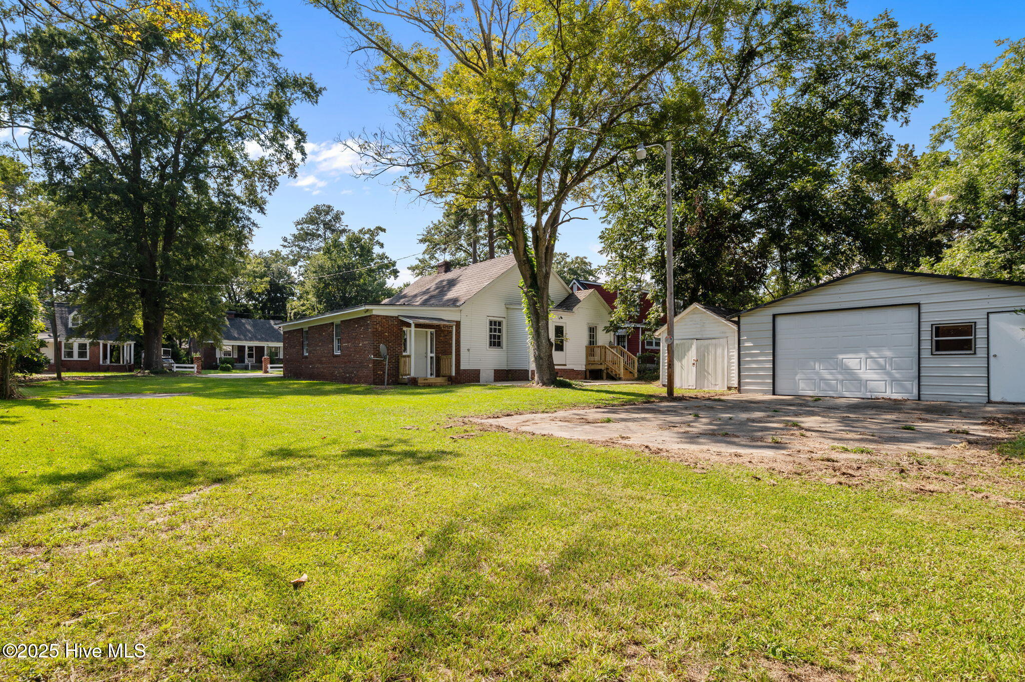 Homes for sale in Kinston, NC | 1311 Howard St, Kinston, NC 28501 | MLS# 100527511