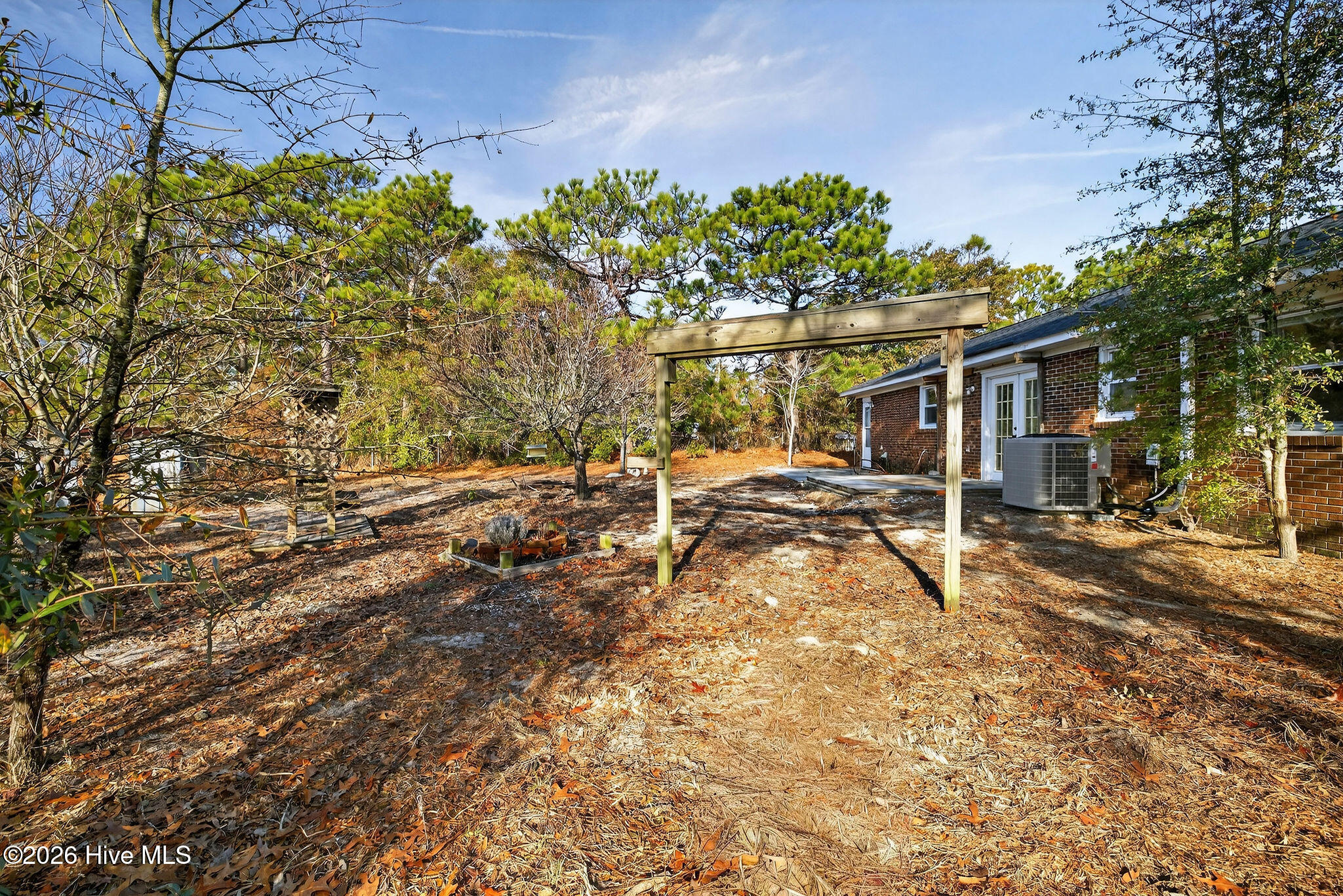 100547847 | Photo 30