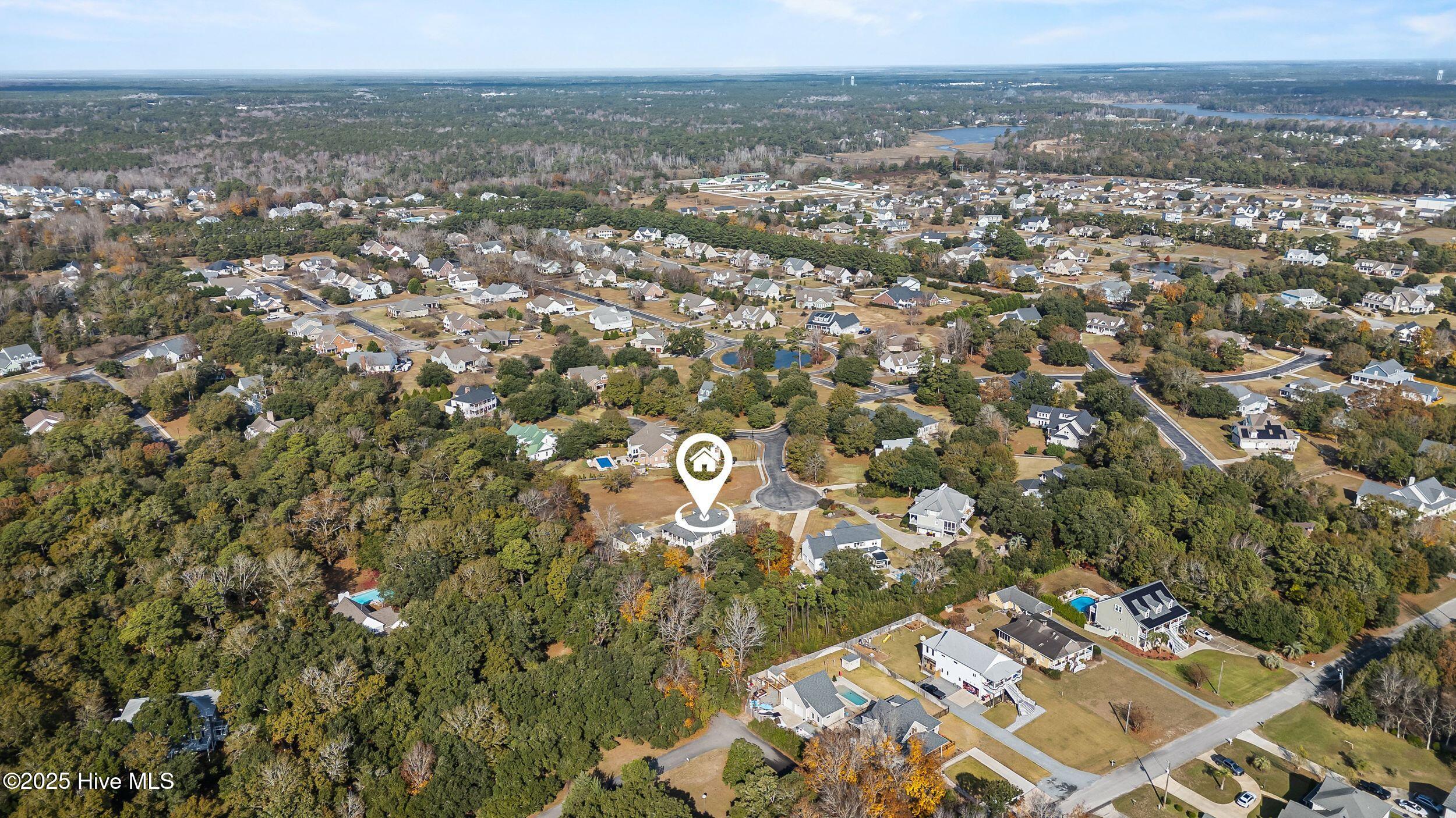 100570509 | Photo 89