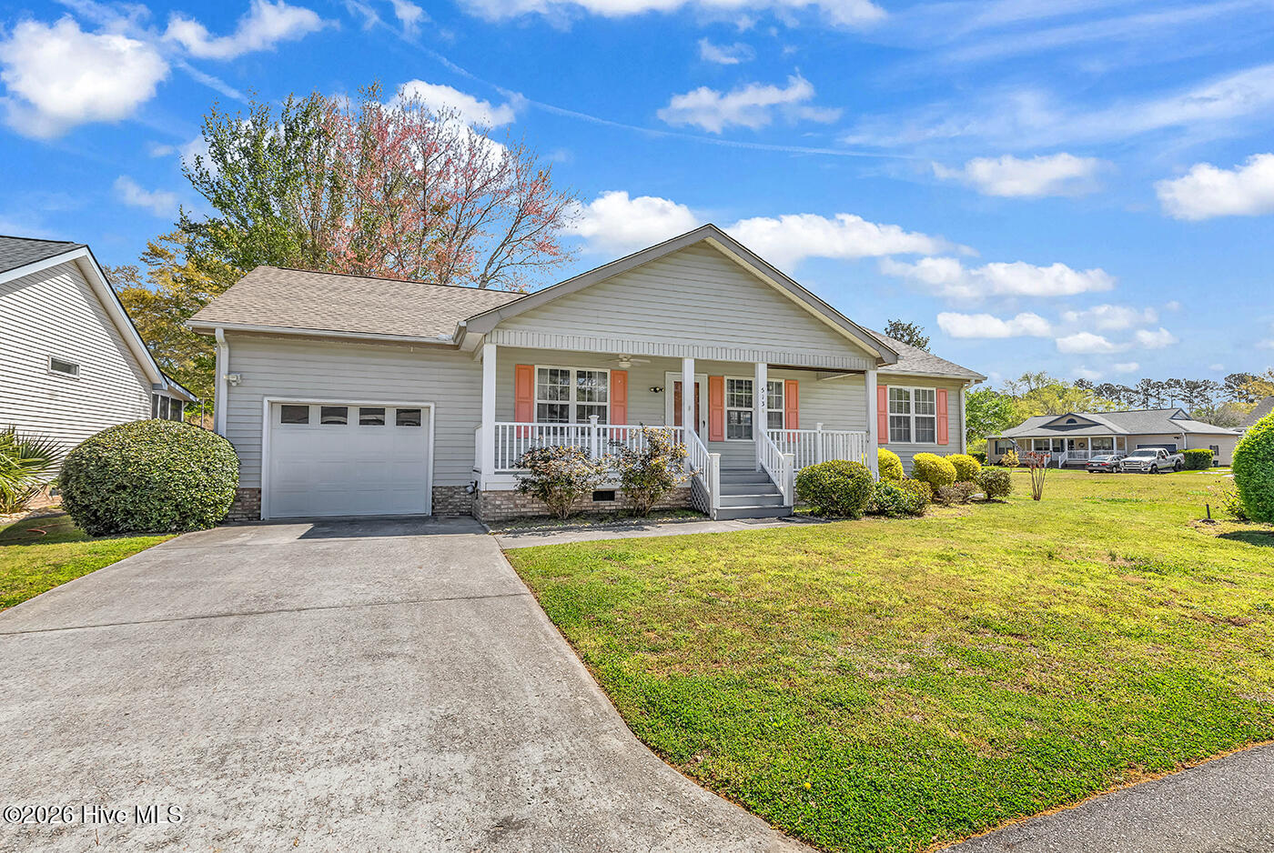 100563985 | Photo 26