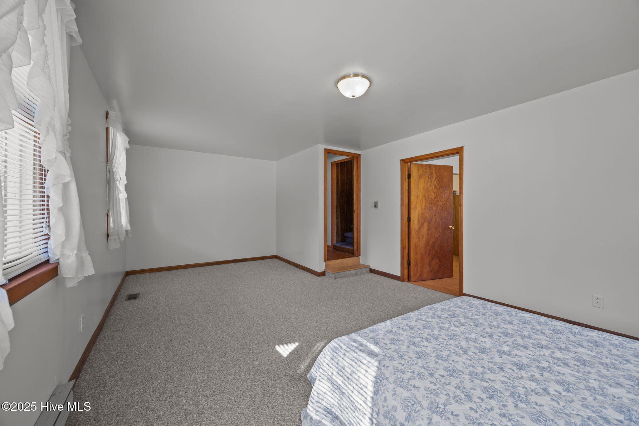 2933 Sound Side Road, Columbia, NC, 27925