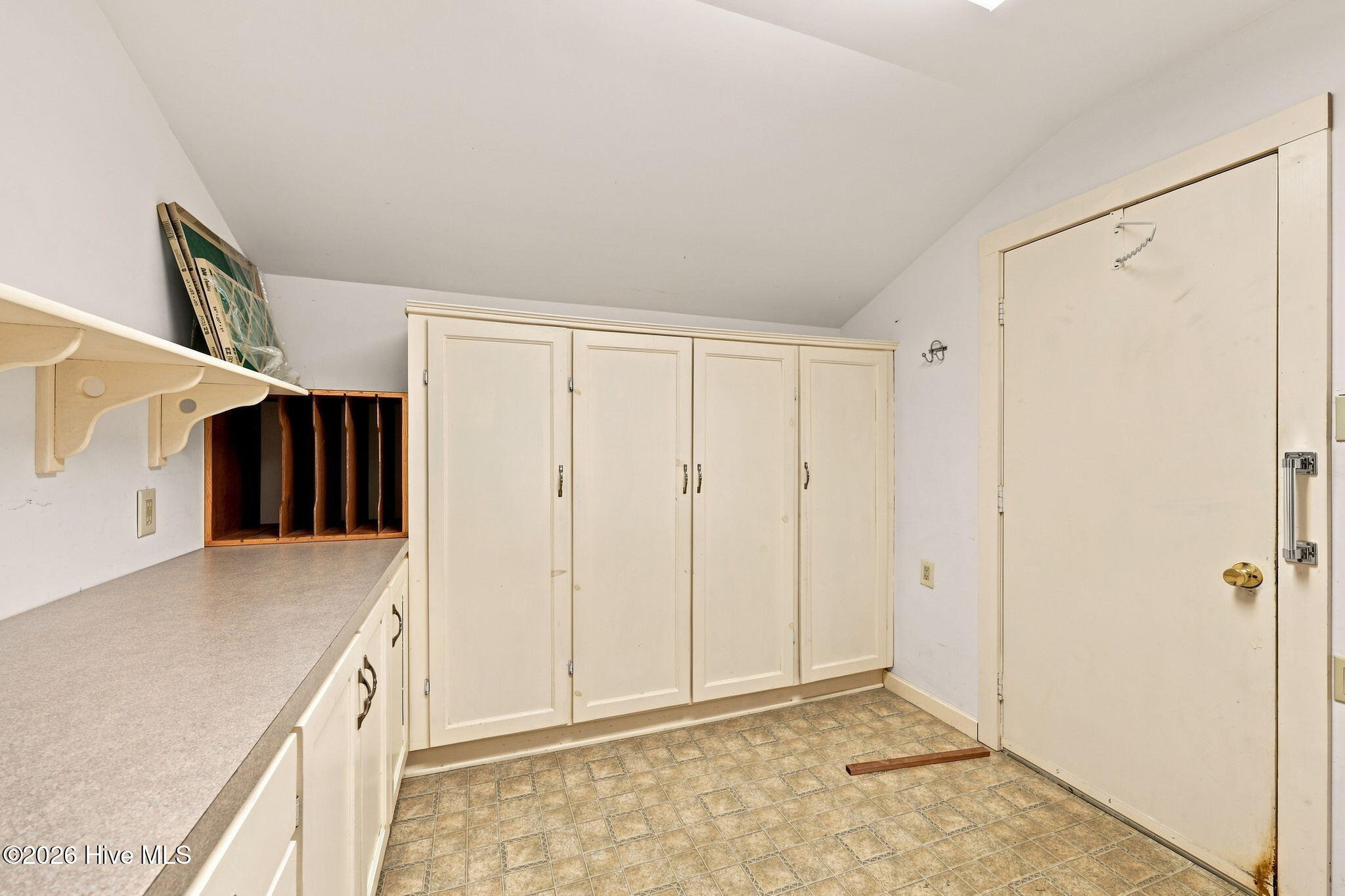 6001 Mainsail Point Road,Oriental