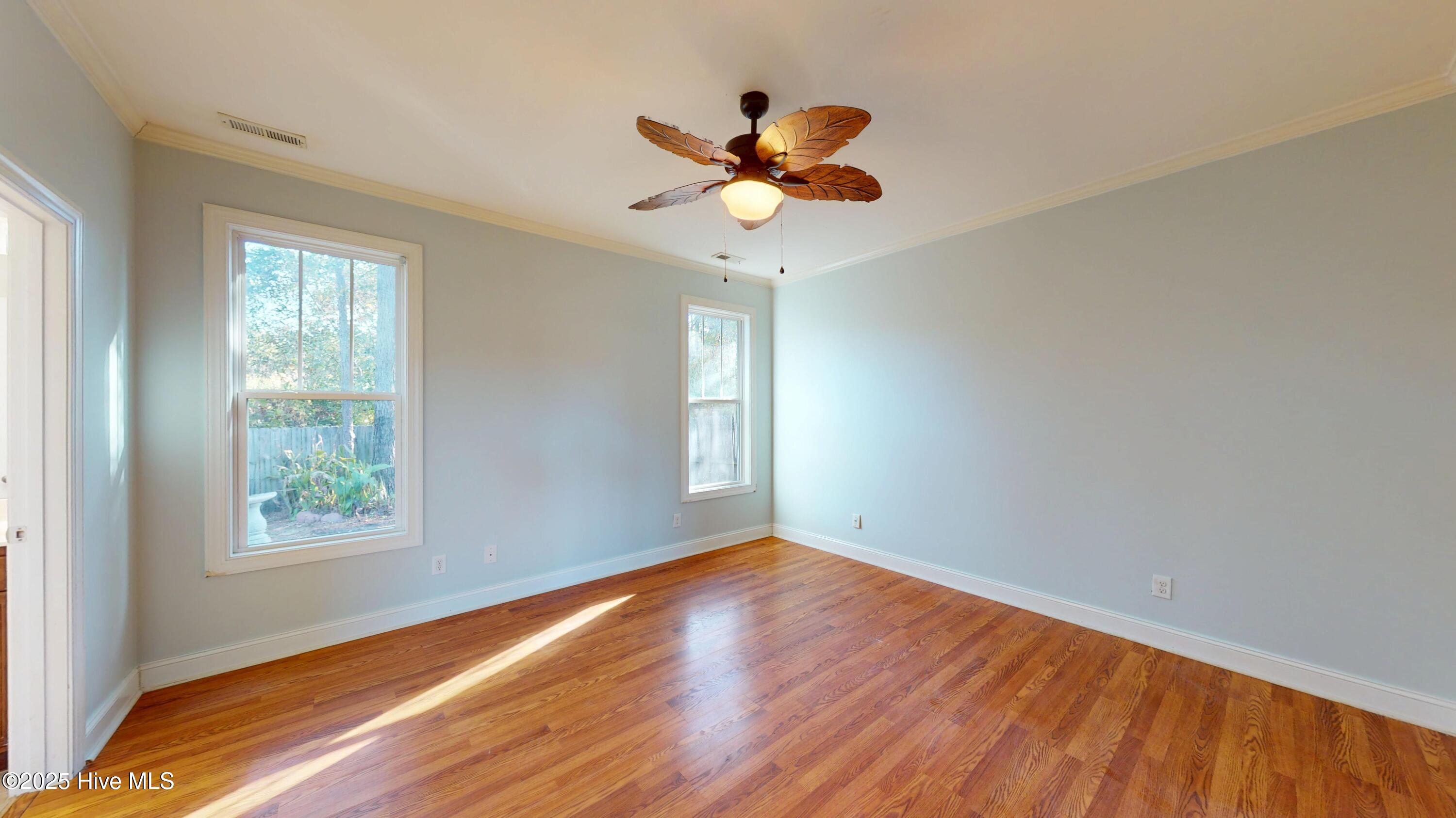 119 Boysenberry Fields Road, Maple Hill, NC 28454 – photo 8: 119-Boysenberry-11142025_173516