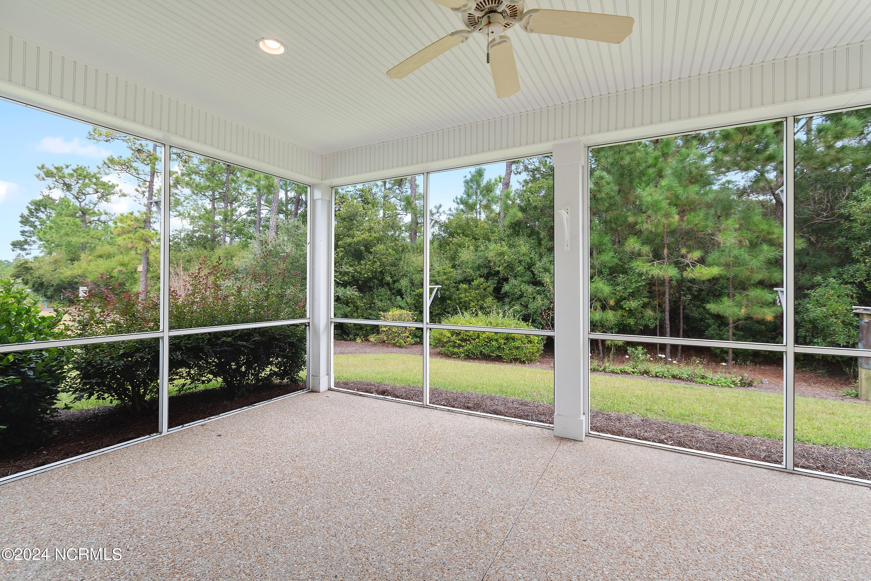 100547754 | Photo 26