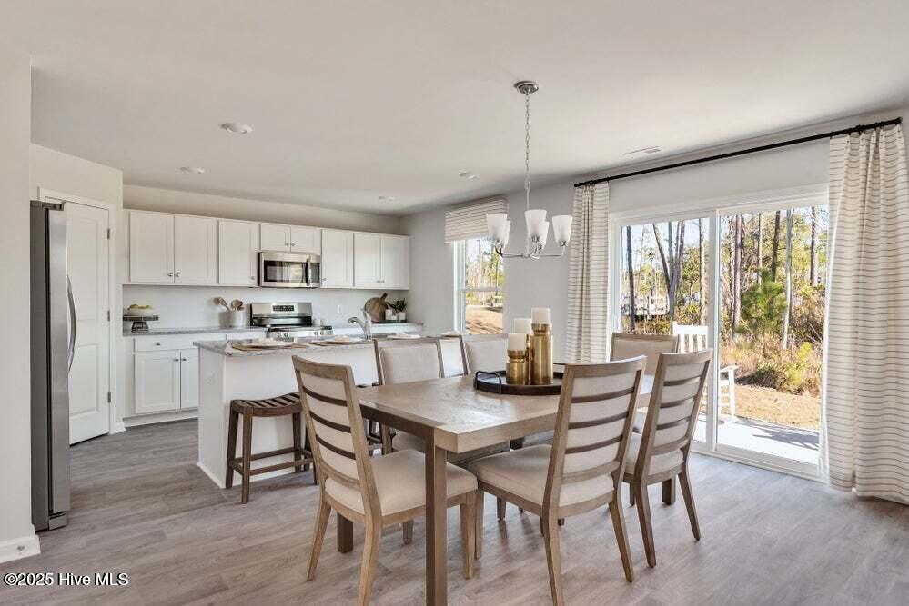 100521892 | Photo 13