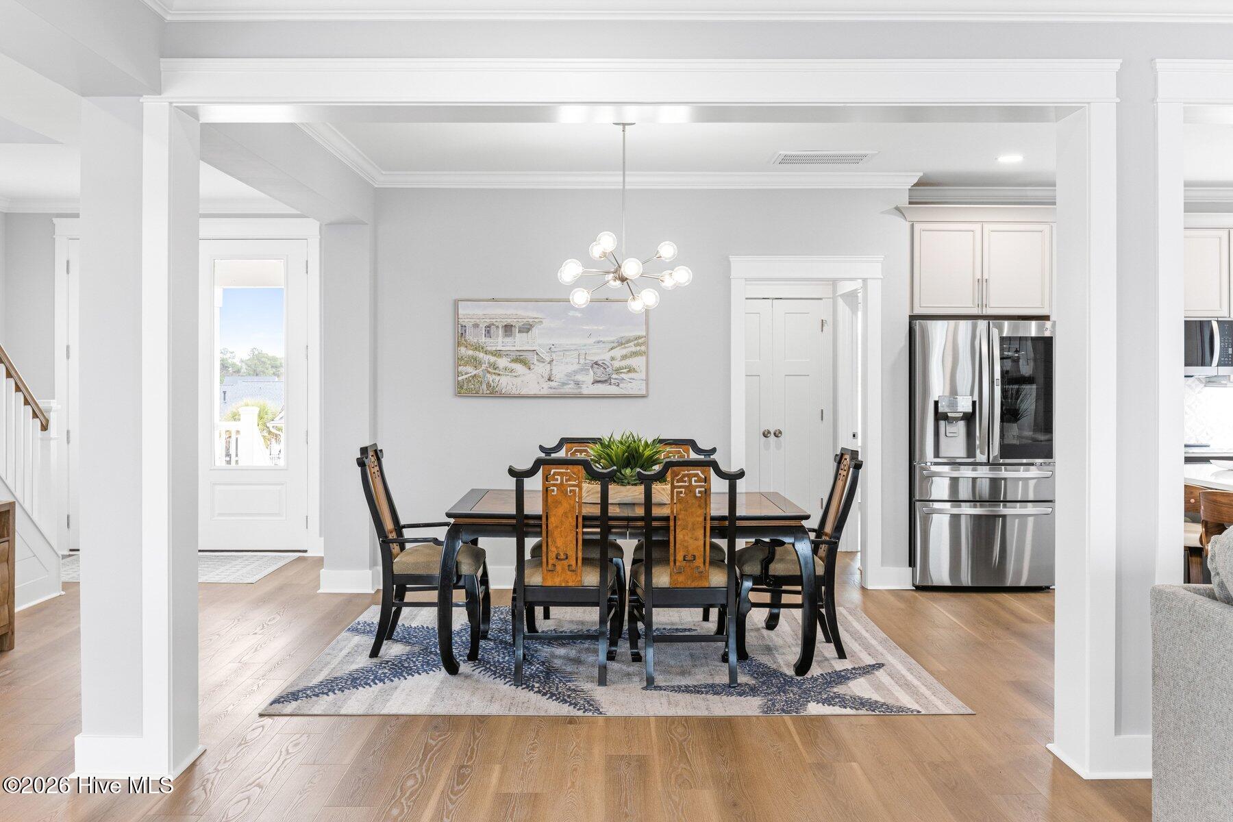 100558879 | Photo 11