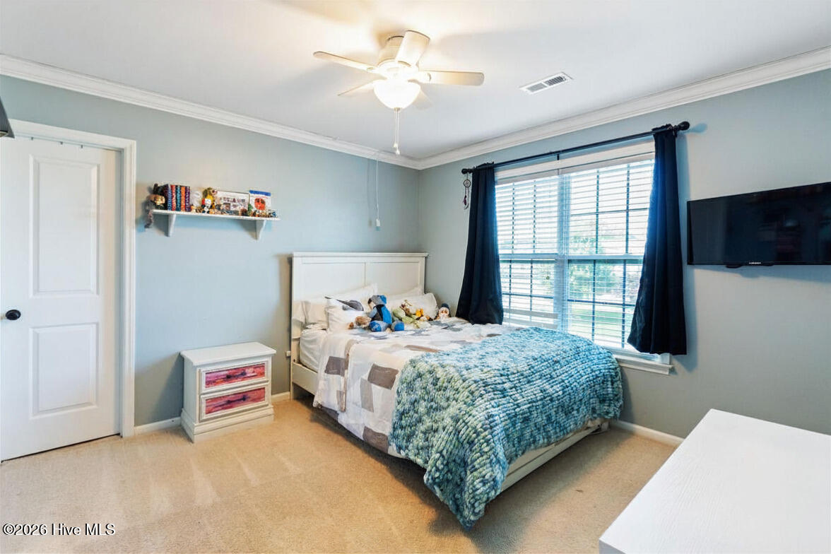 301 Palisades 