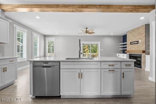 100522876 | Photo 13