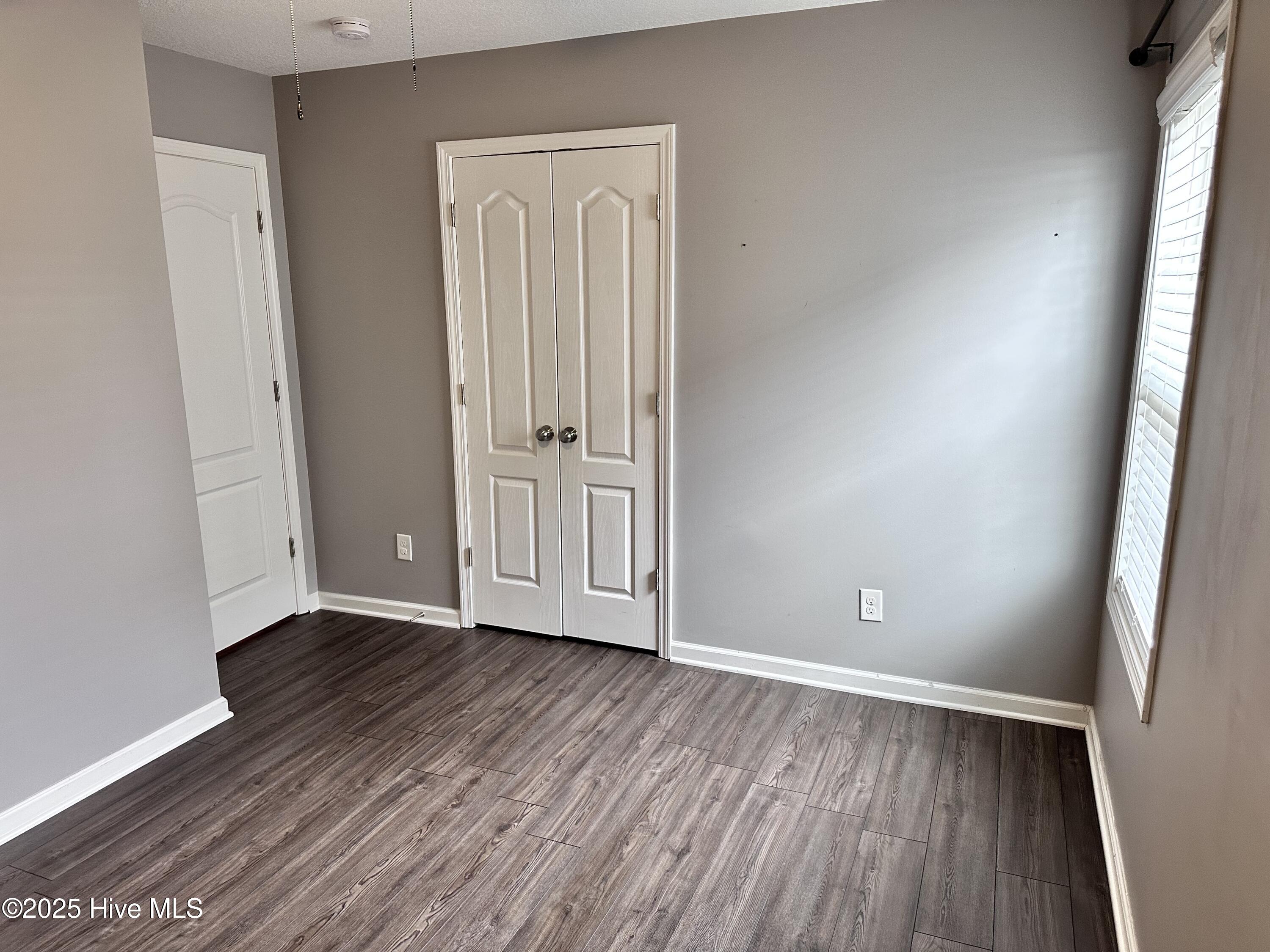 100542774 | Photo 23